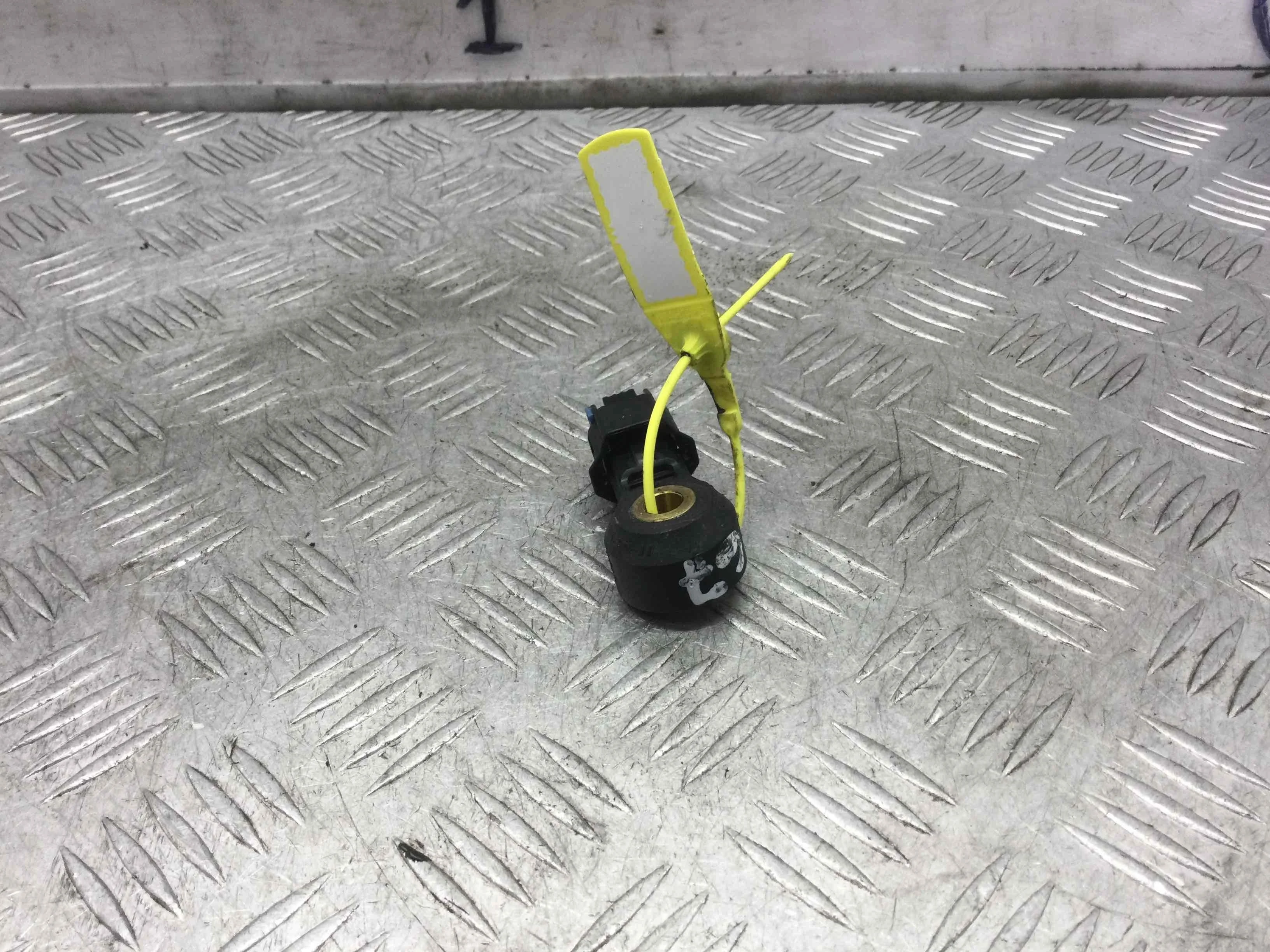 Датчик детонации Opel Meriva 1 поколение [рестайлинг] 2004 - 2010 бензин 1.6 i Механика Минивэн