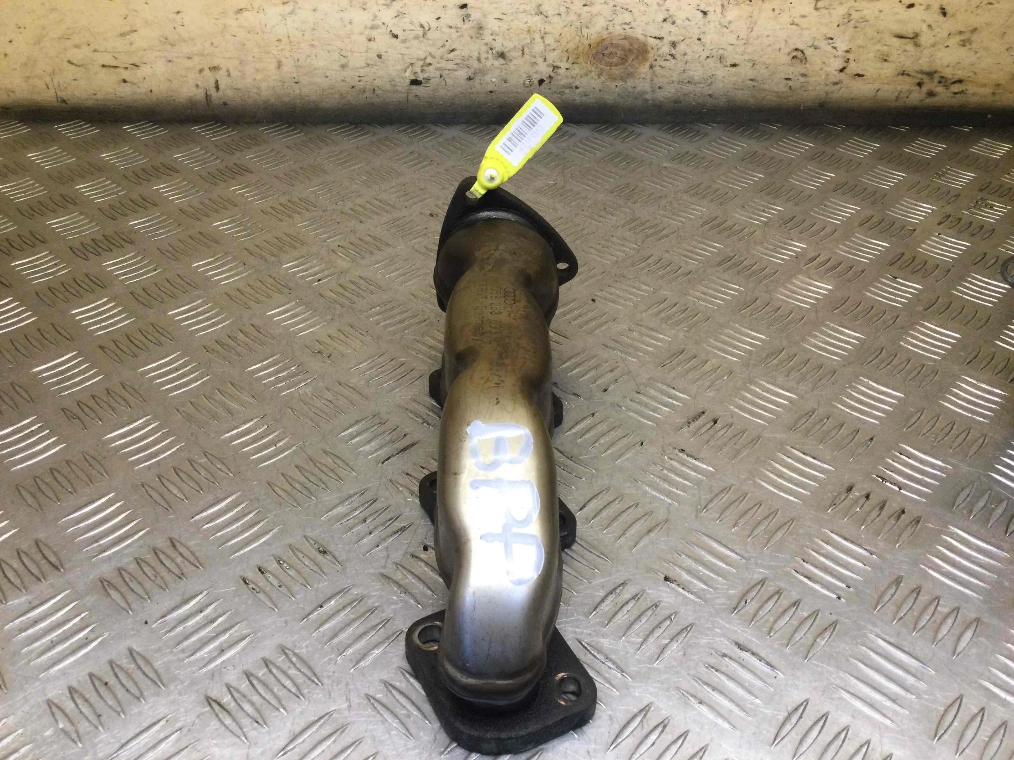 Коллектор выпускной Audi A6 C6/4F (2004-2008) дизель 2.7 DTI  Седан