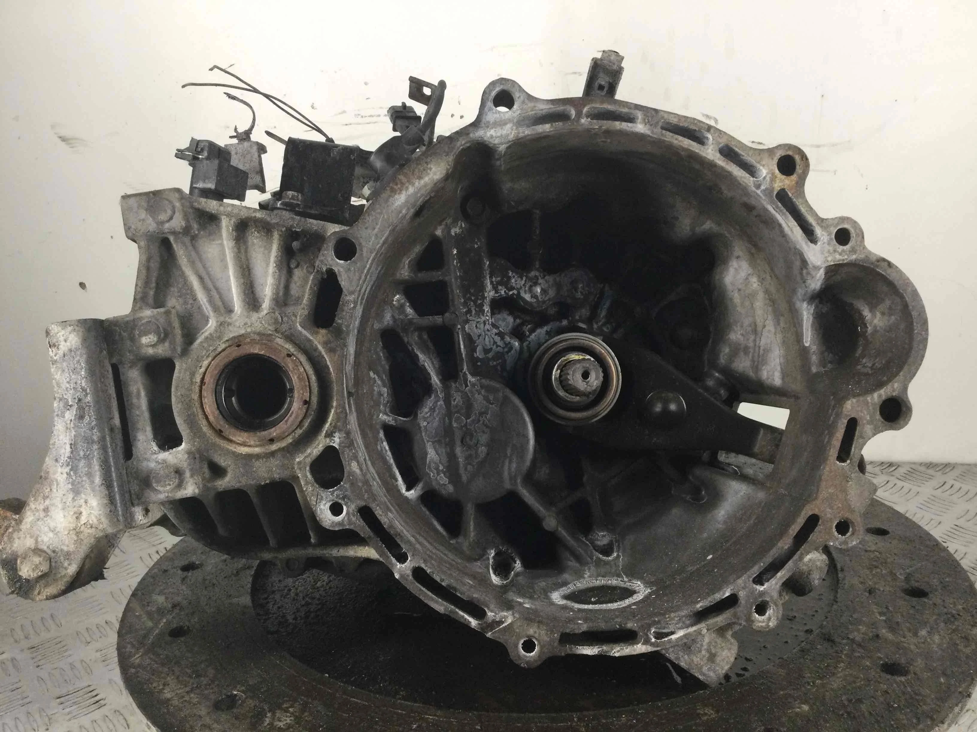 КПП механическая (МКПП) Kia Ceed 1 поколение 2006 - 2010 дизель 1.5 CRDi Механика