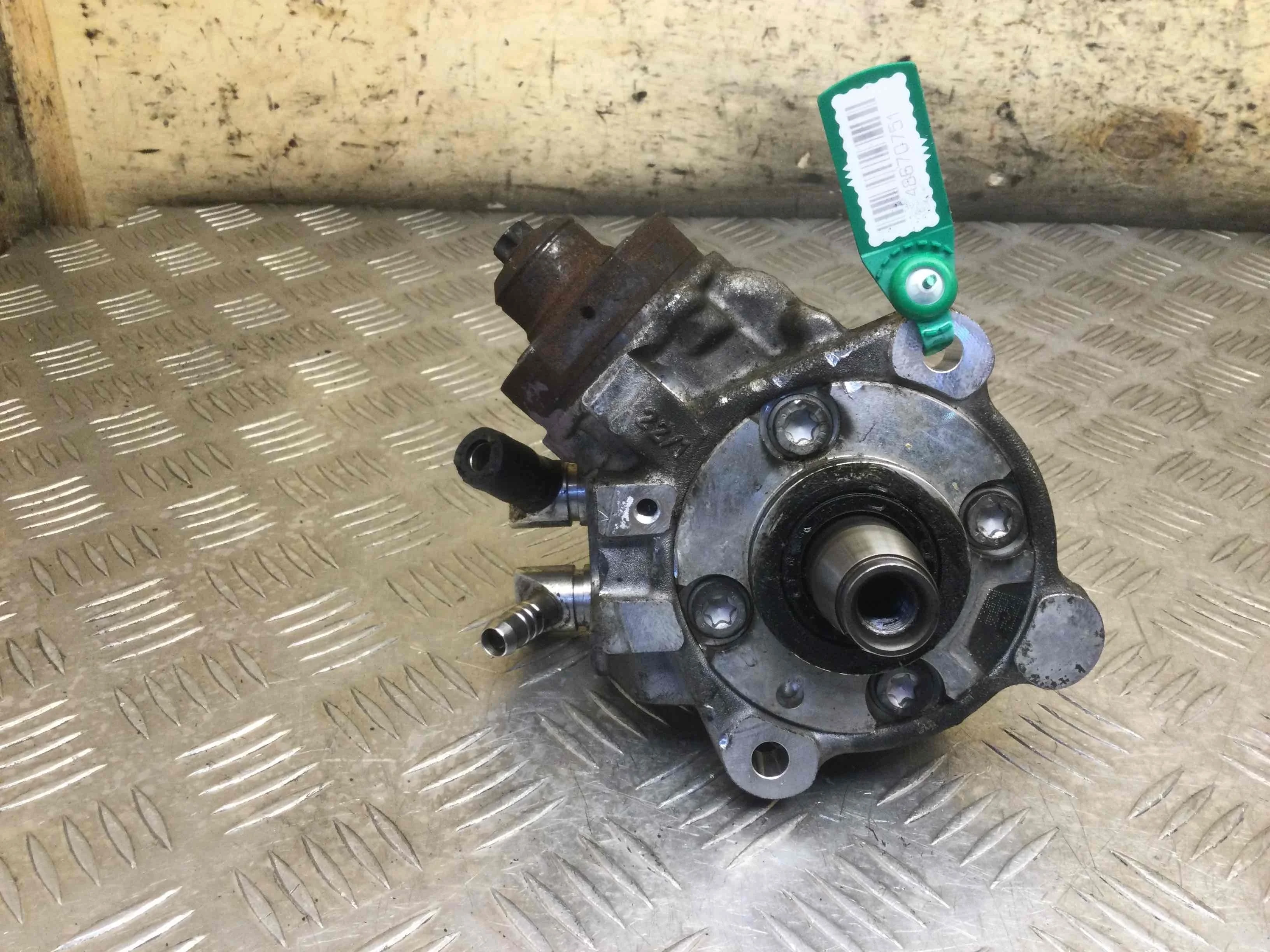 ТНВД BMW 3-Series 3-Series E90/E91/E92/E93 2005 - 2010 дизель 2.0 TDI