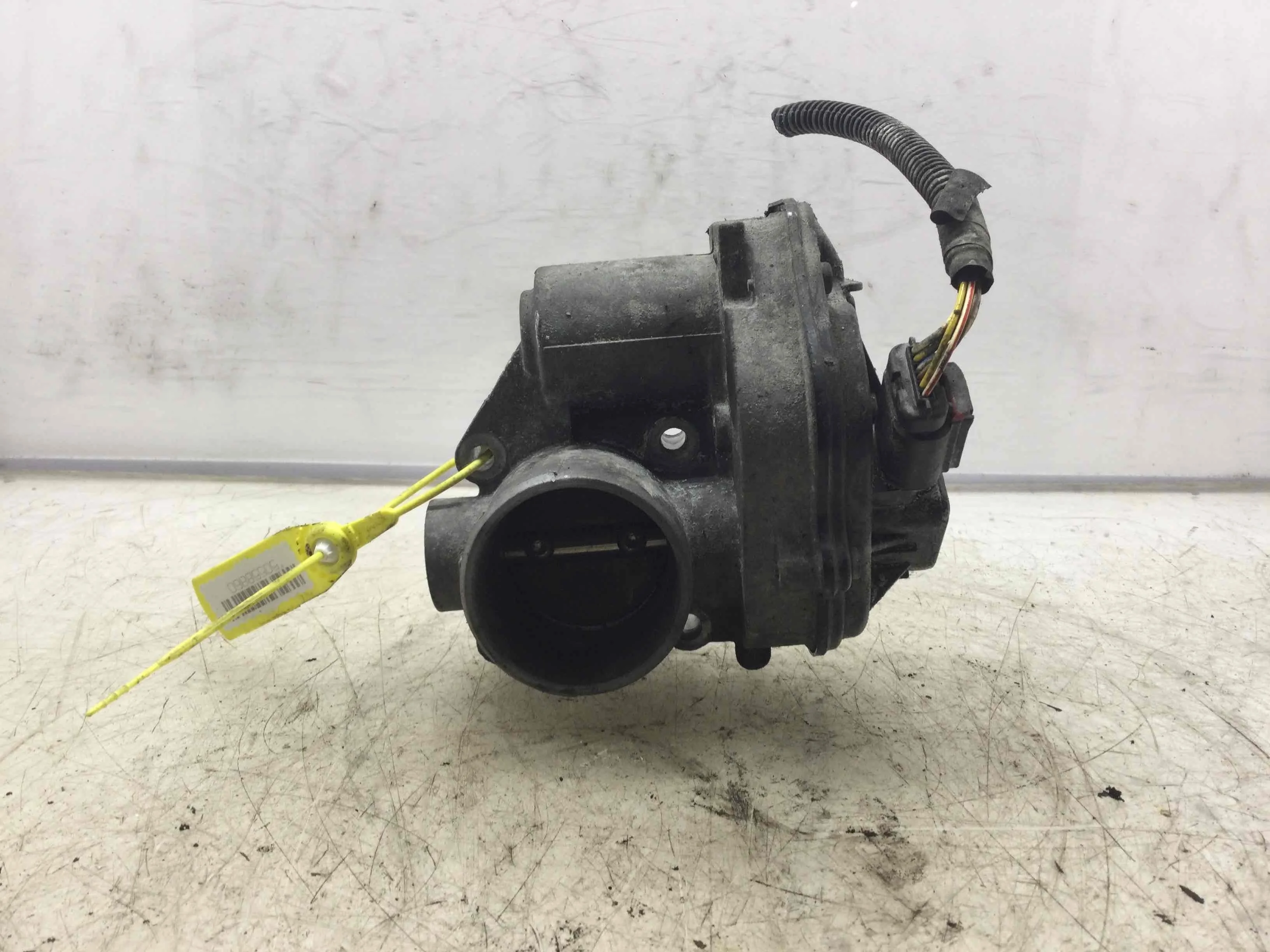 Заслонка дроссельная Ford Focus 2 поколение (2005-2008) бензин 1.6 i Механика