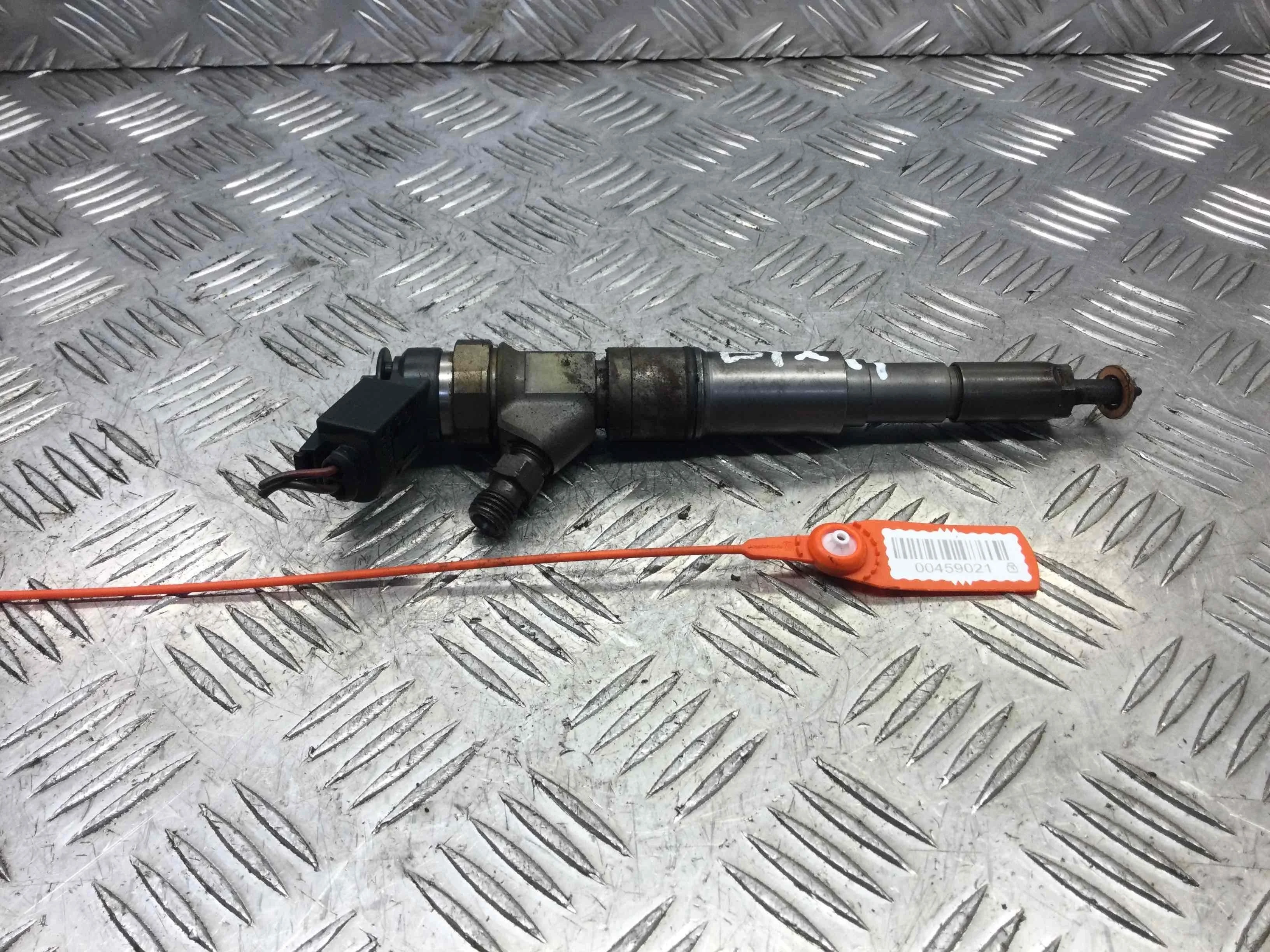 Форсунка BMW 5-Series 5-Series E60 2003 - 2009 дизель 3.0 TDI Автомат