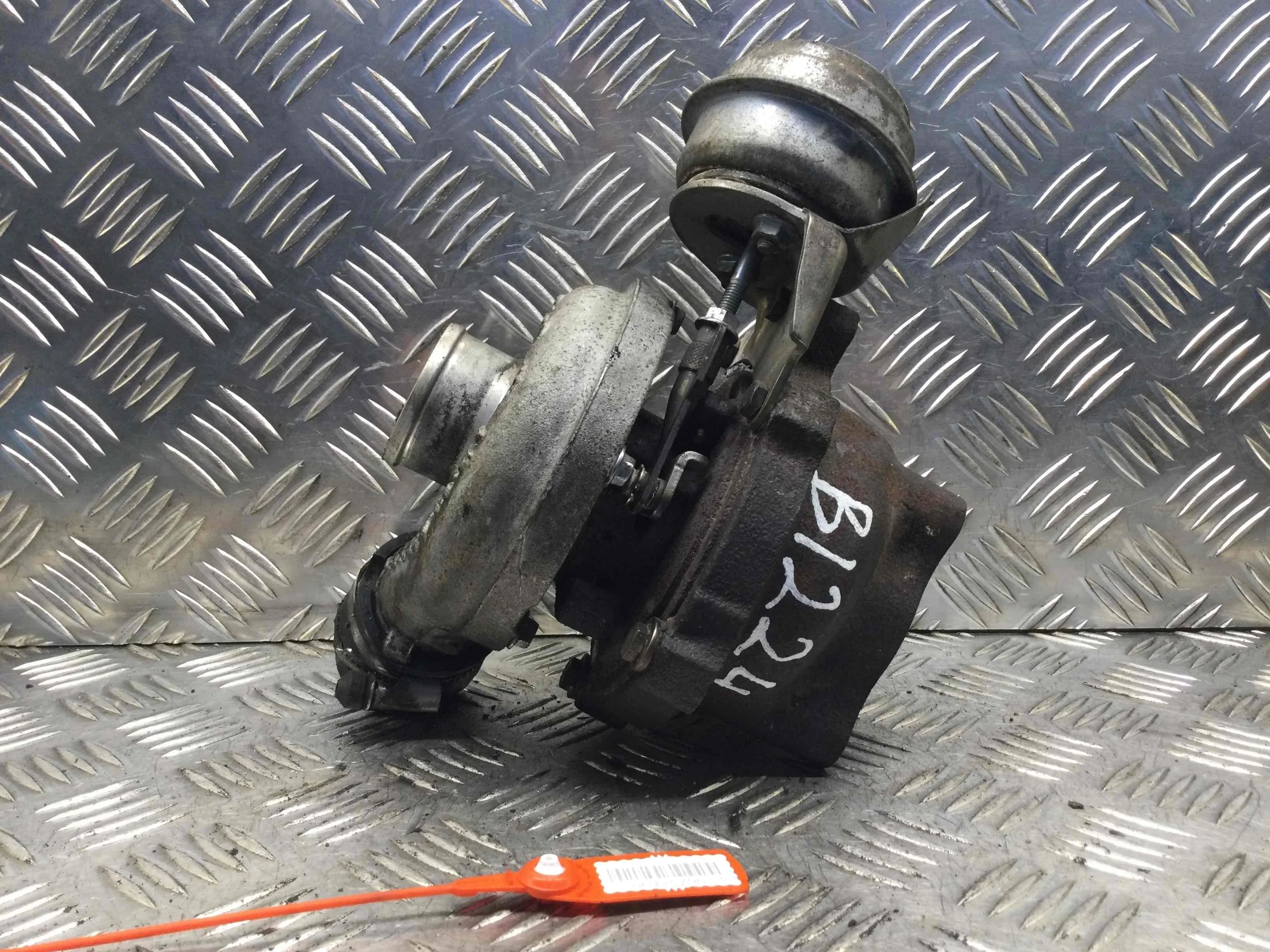 Турбина Kia Ceed 1 поколение 2006 - 2010 дизель 1.6 CRDi Механика