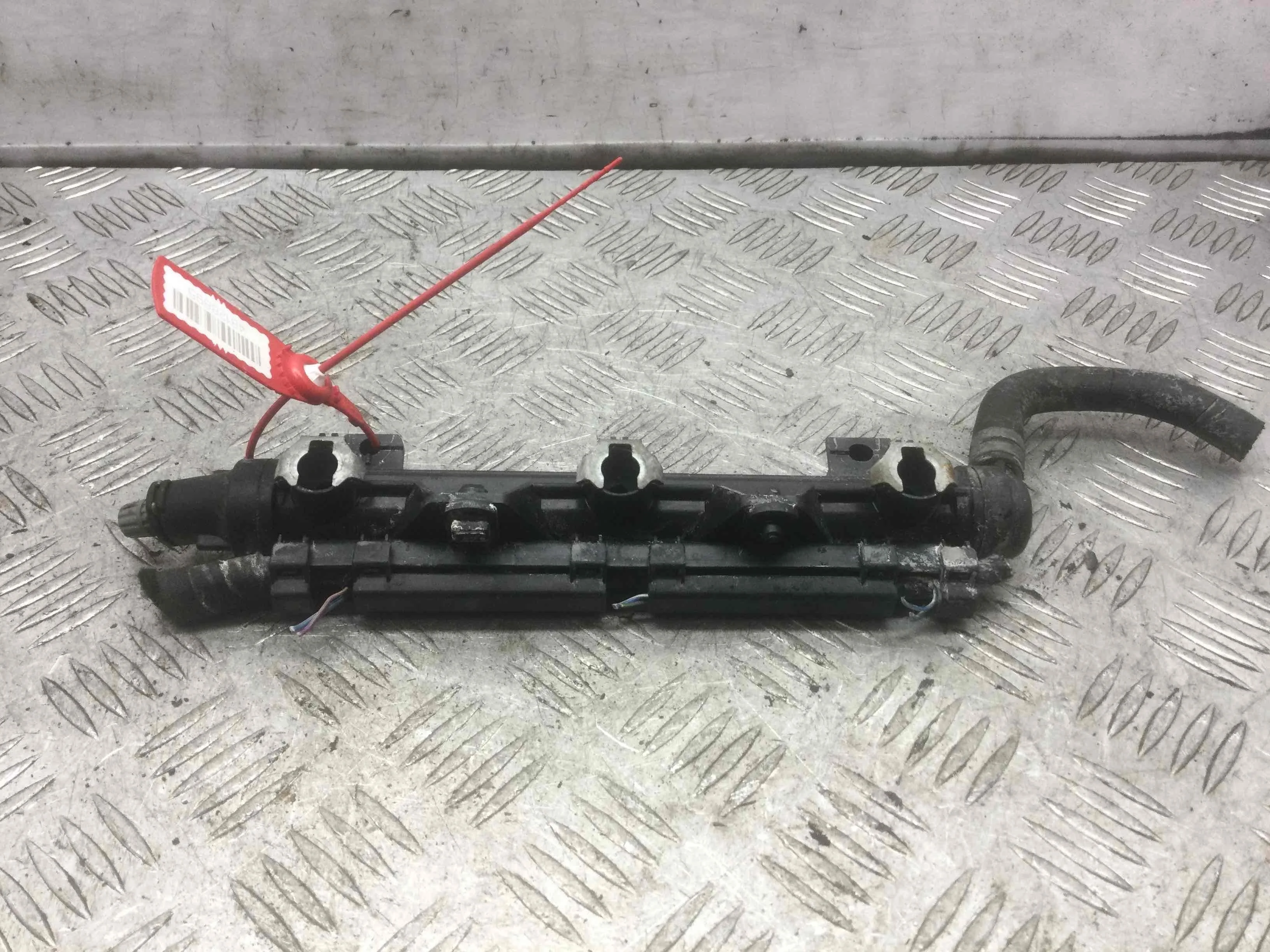 Топливная рампа Volkswagen Polo 5 поколение (2009-2015) бензин 1.2 i Механика