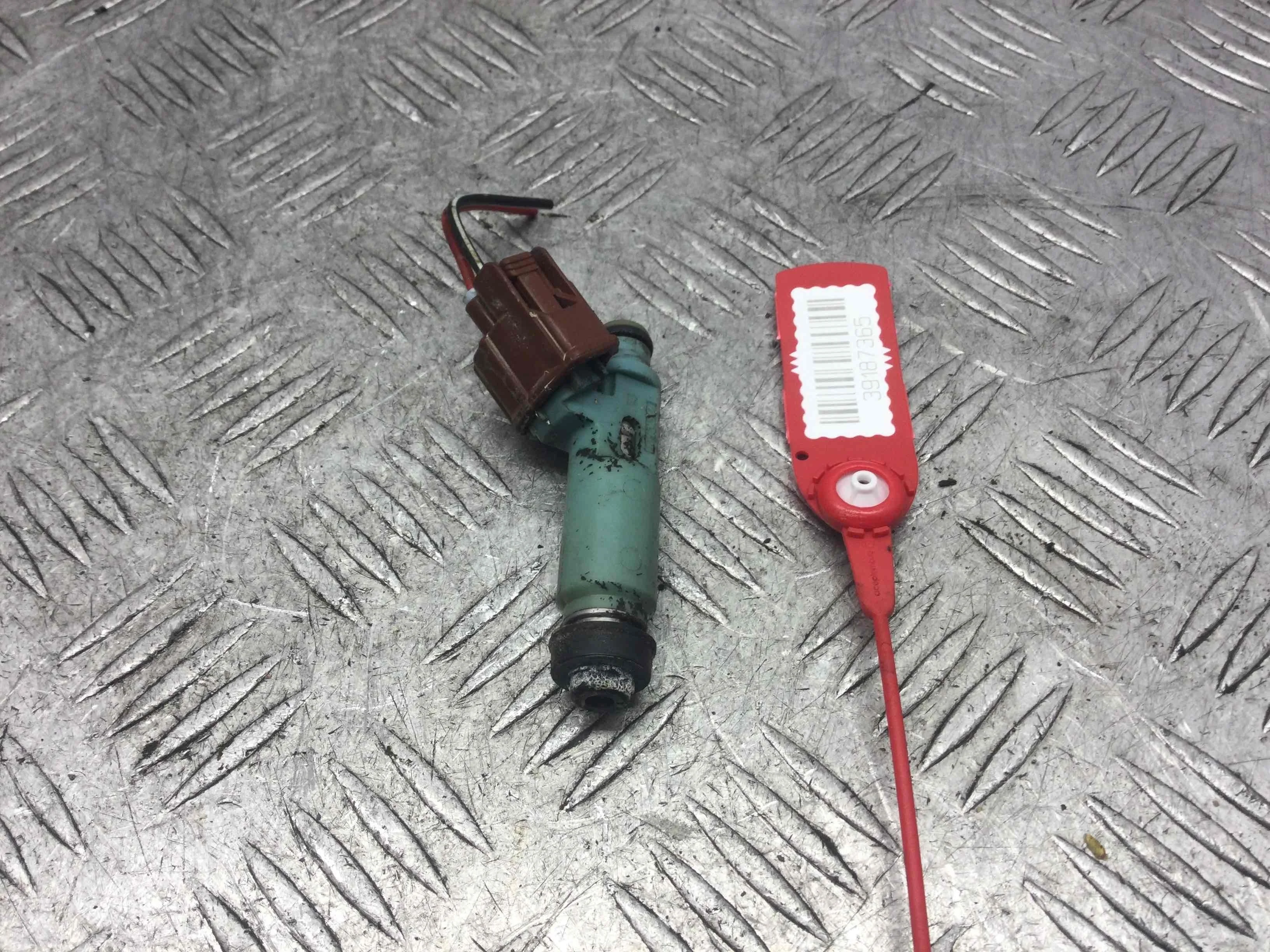 Форсунка Toyota Previa XR30/XR40 (2001-2004) бензин 2.4 i Механика