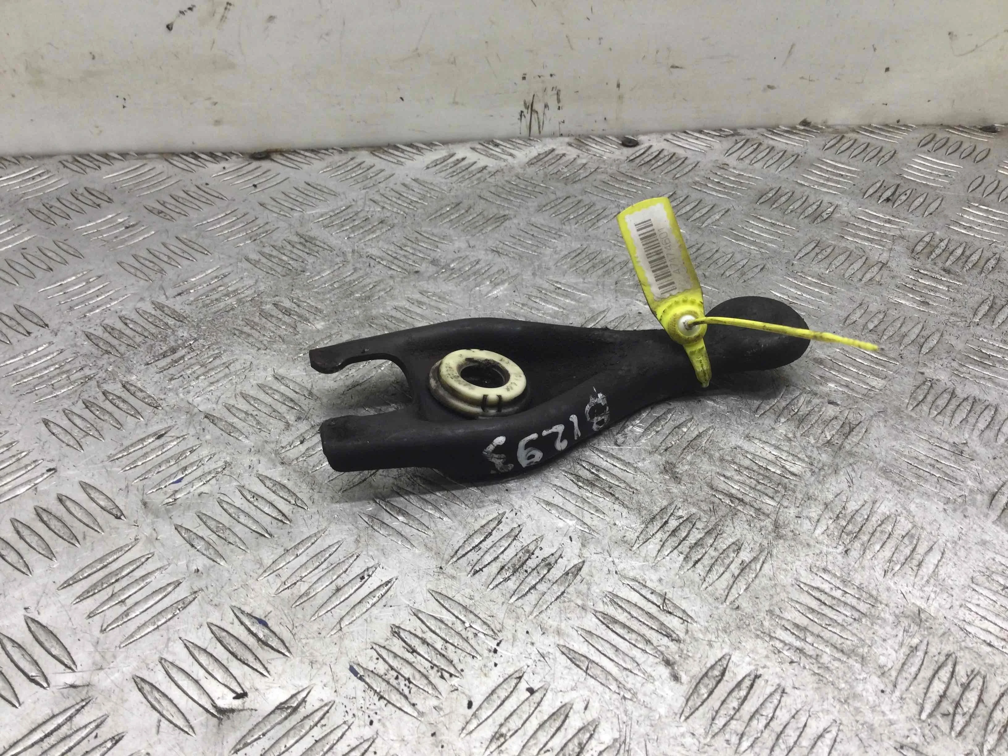 Вилка сцепления Peugeot 307 1 поколение (2001-2005) дизель 1.6 HDI Механика