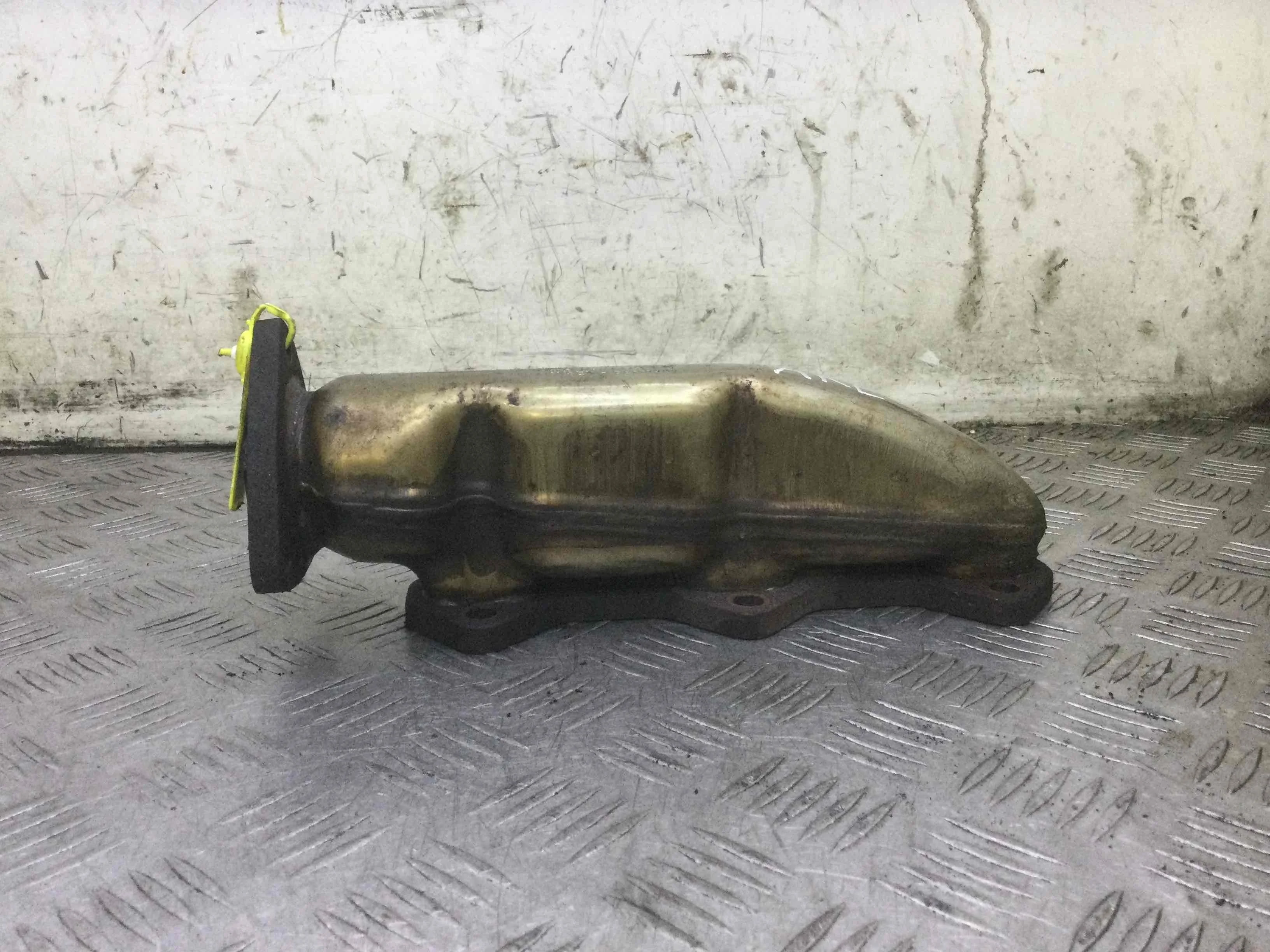 Коллектор выпускной Audi A4 B6 (2000-2005) дизель 2.5 TDI Механика Седан