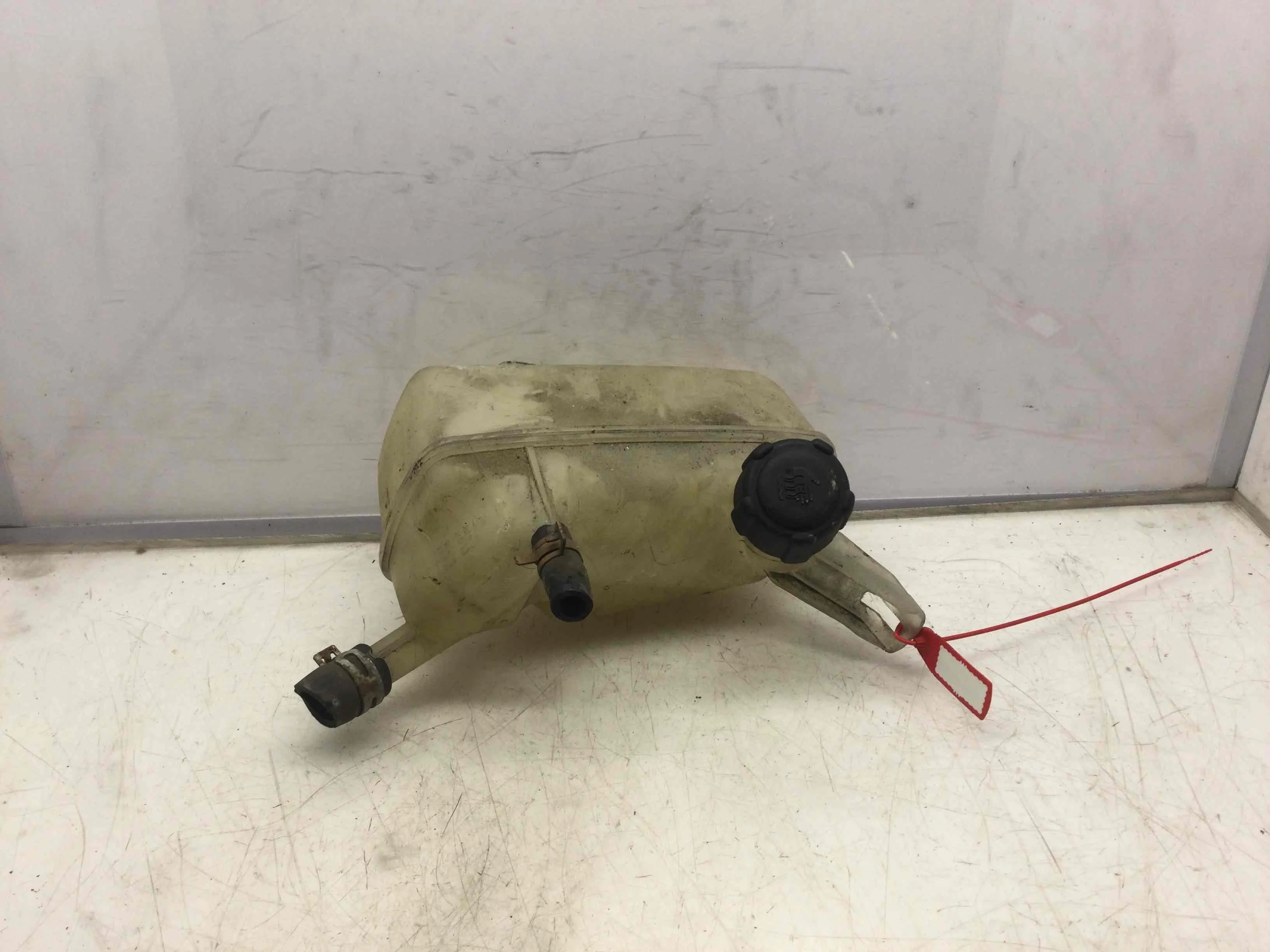 Бачок расширительный Renault Megane 2 поколение (2002-2006) дизель 1.9 DCI Механика Х/б