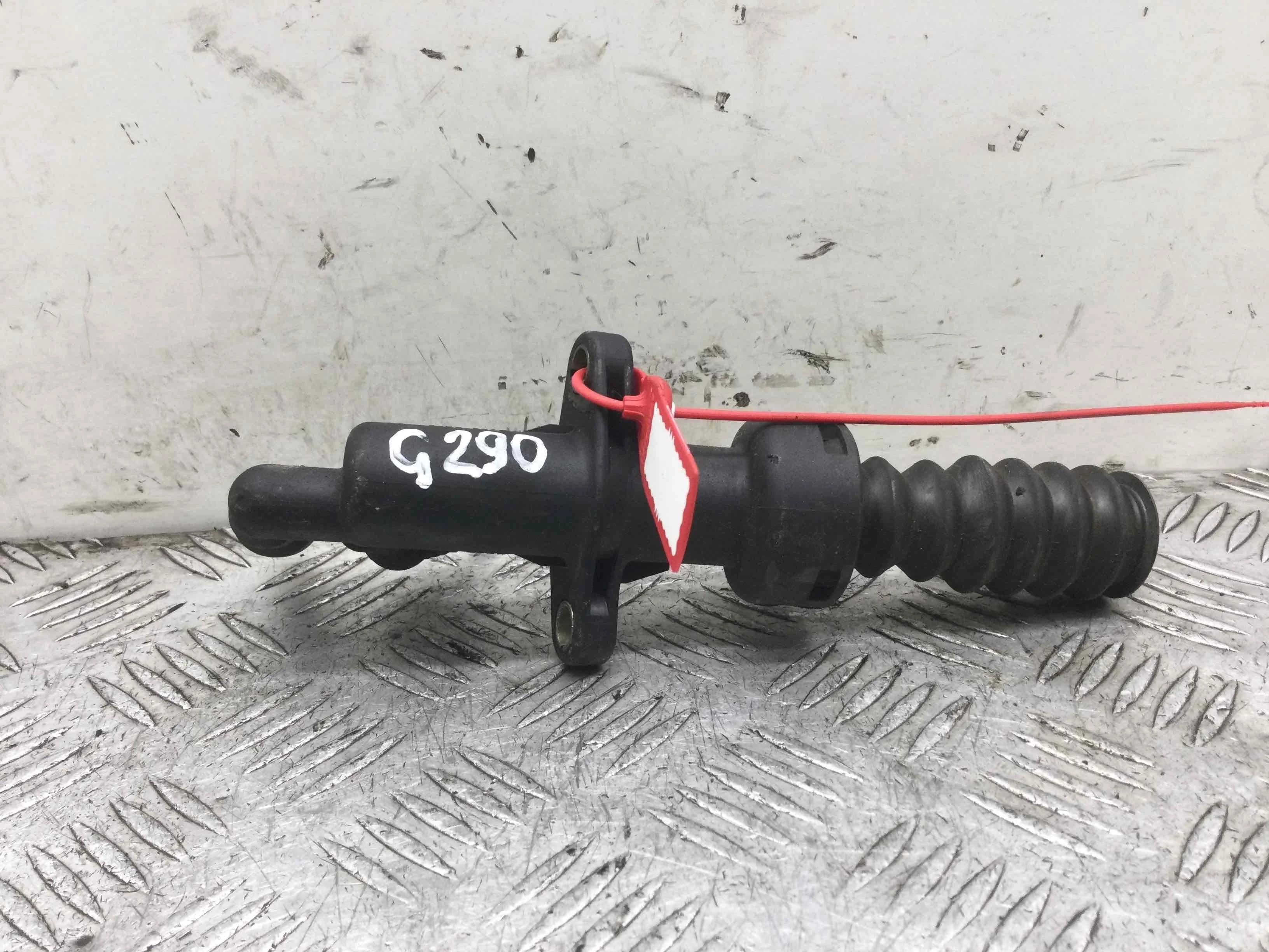 Цилиндр сцепления рабочий Citroen C5 C5 I (DC,DE,RE,RC) 2001 - 2008 бензин 2.0 i Механика Универсал