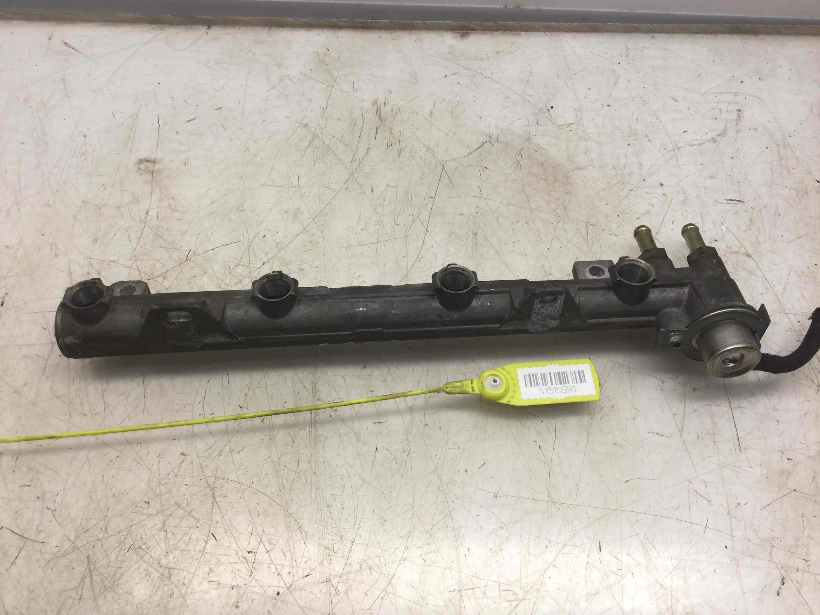 Топливная рампа Volkswagen Golf 4 поколение (1997-2004) бензин 1.4 i Механика 5-дв, х/б