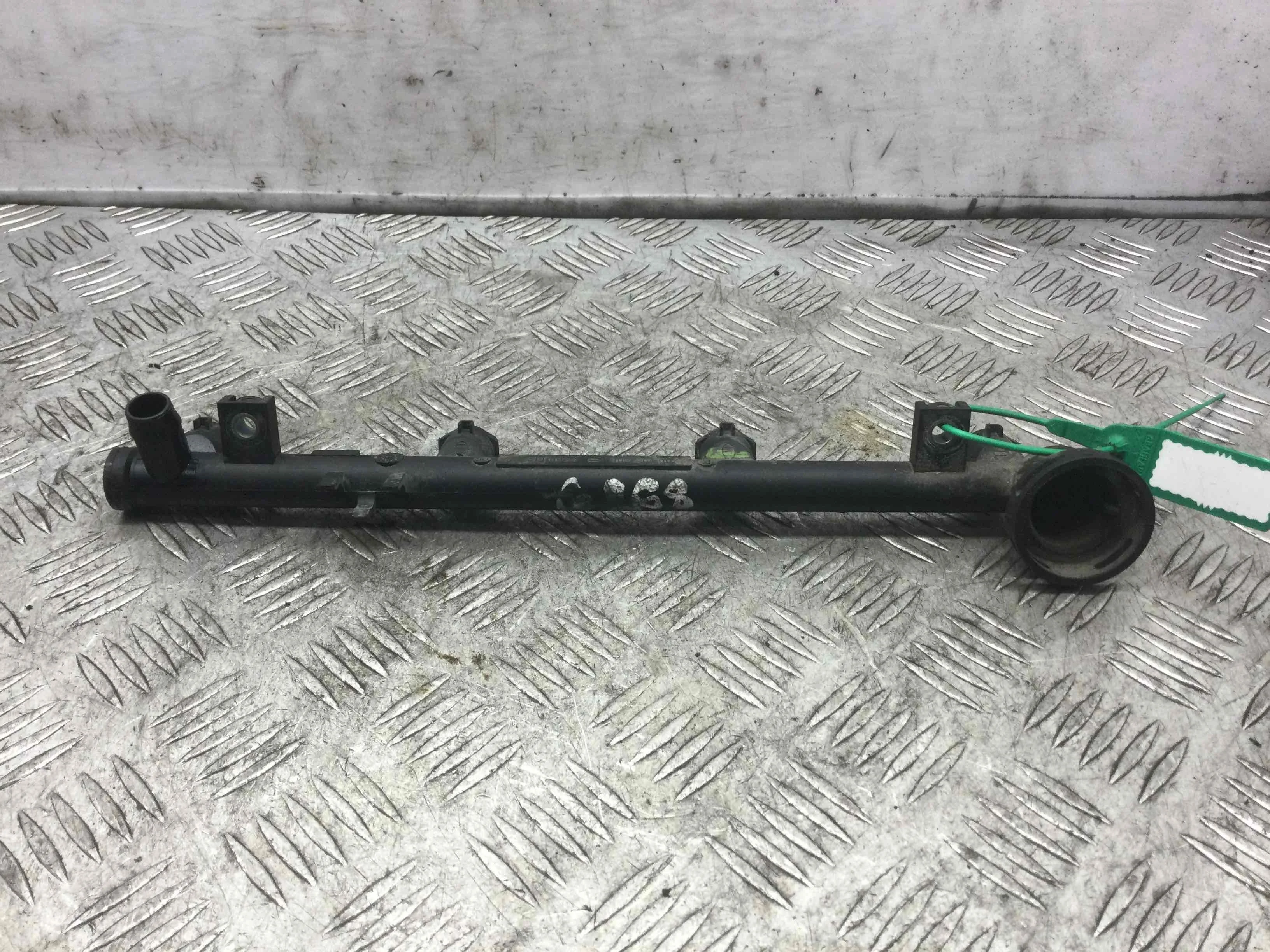 Топливная рампа Renault Laguna Laguna II (BG,KG) 2001 - 2007 бензин 1.8 i Автомат Х/б