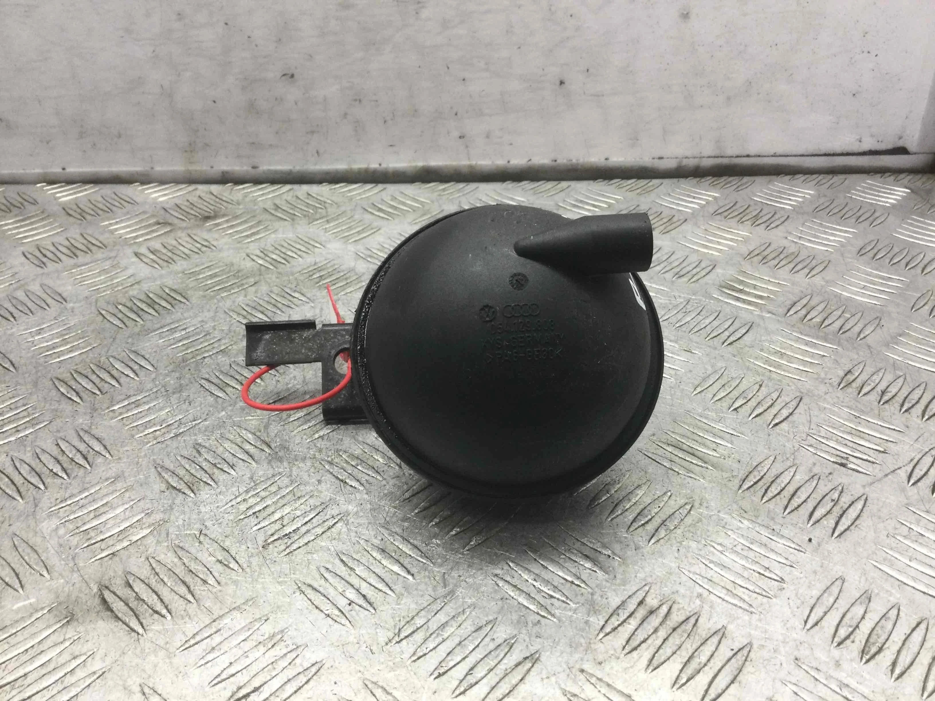 Вакуумный ресивер Ford Galaxy 1 поколение [рестайлинг] (2001-2006) дизель 1.9 TDI Механика Минивэн