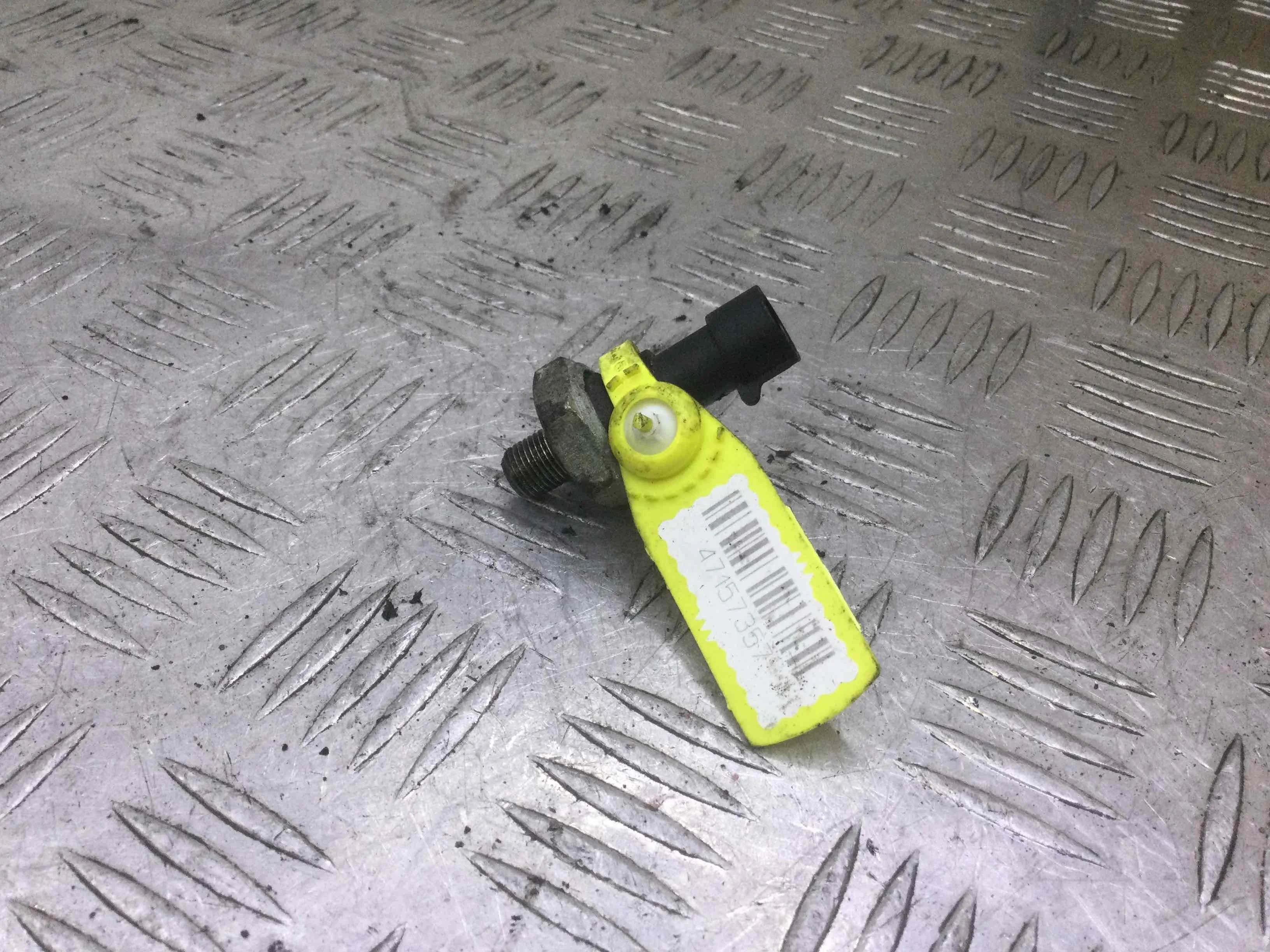 Датчик давления масла Opel Zafira B (2005-2010) бензин 1.6 i Механика Минивэн