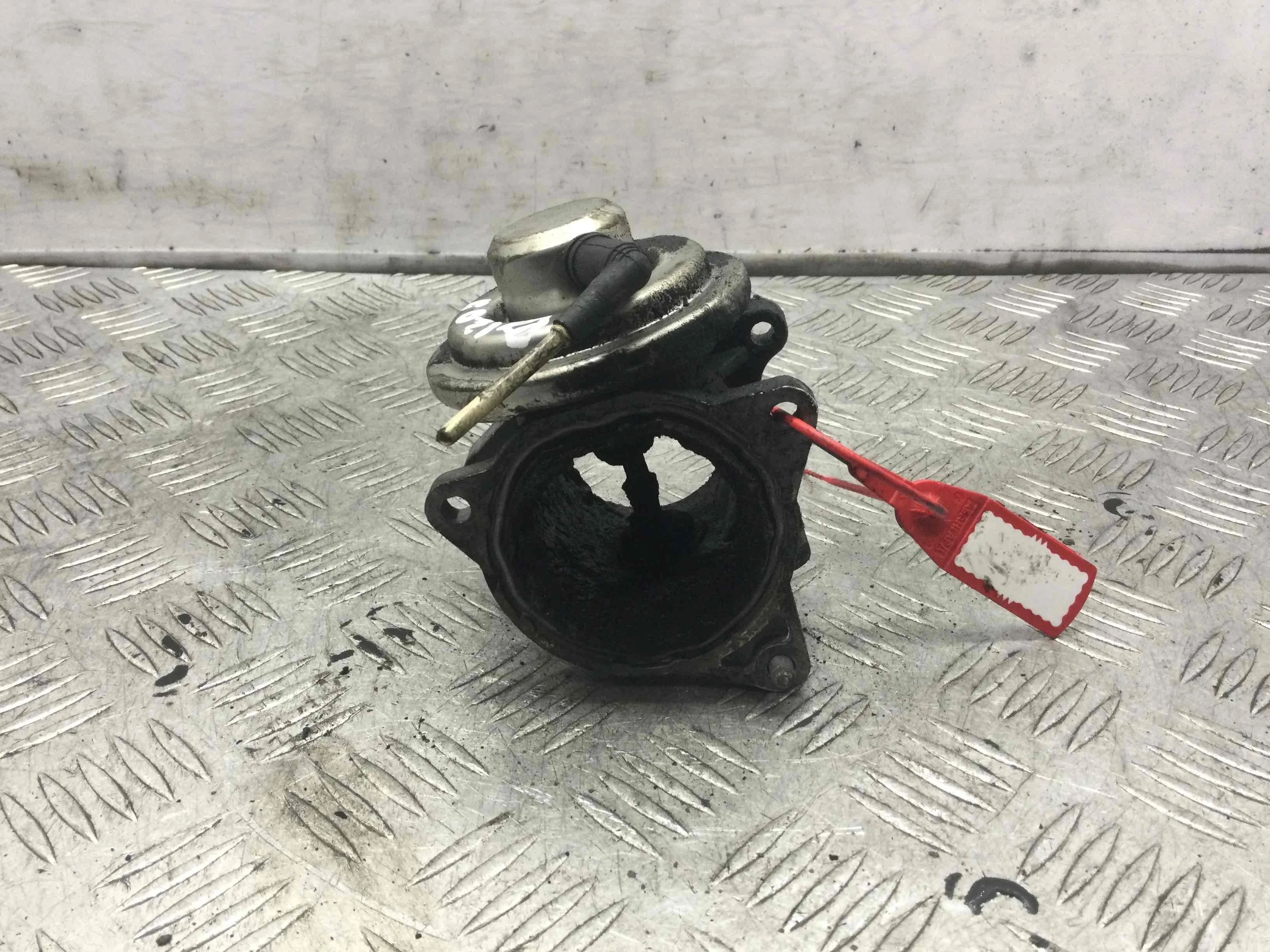 Клапан EGR Dodge Caliber Caliber 2006 - 2011 дизель 2.0 TDI Механика Седан