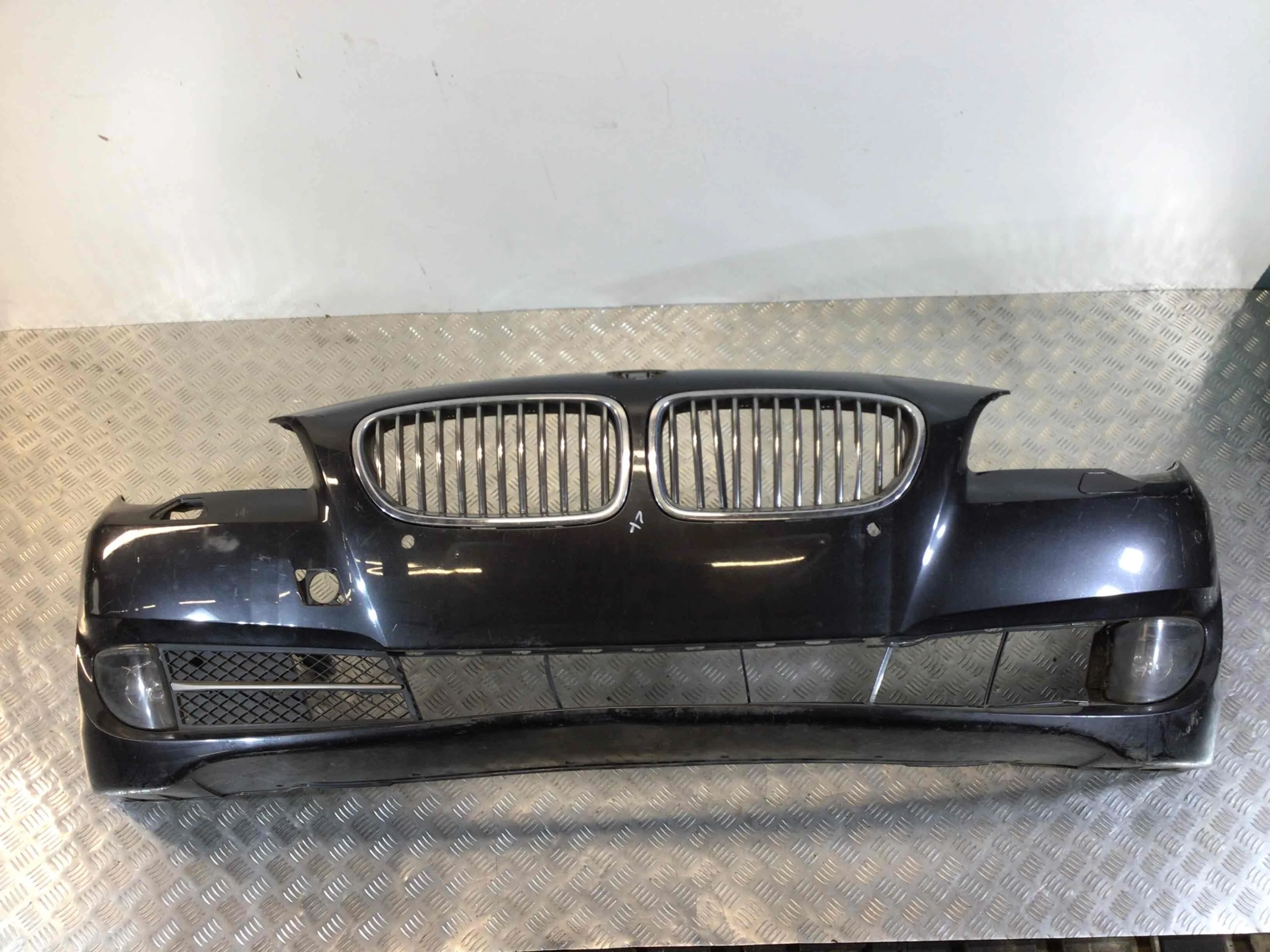 Бампер передний BMW 5-Series 5-Series F10 2009 - 2016 дизель 3.0  Автомат Седан