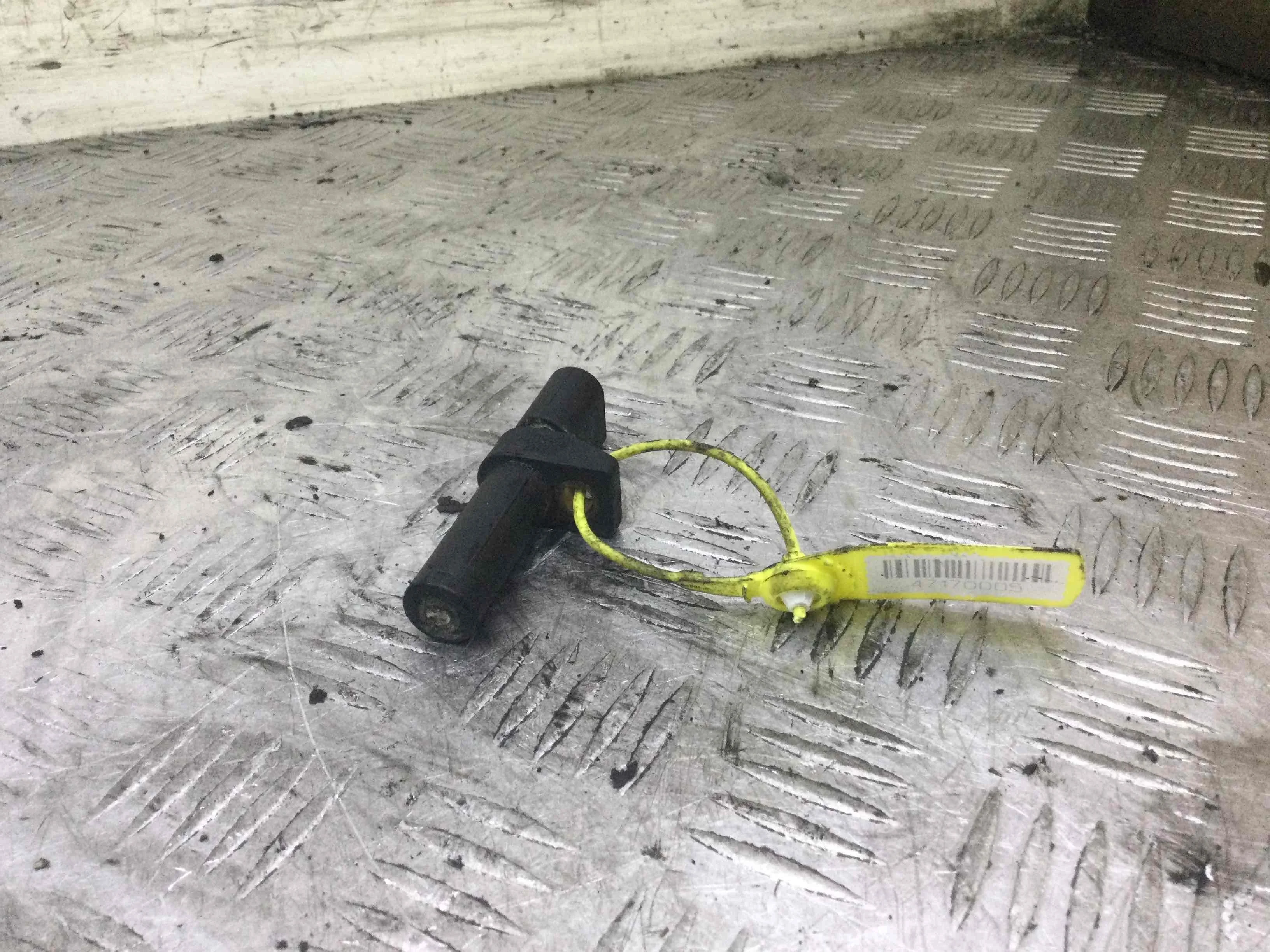 Датчик коленвала Mercedes C-klasse W203/S203/CL203 (2000-2004) дизель 2.2 CDI Автомат