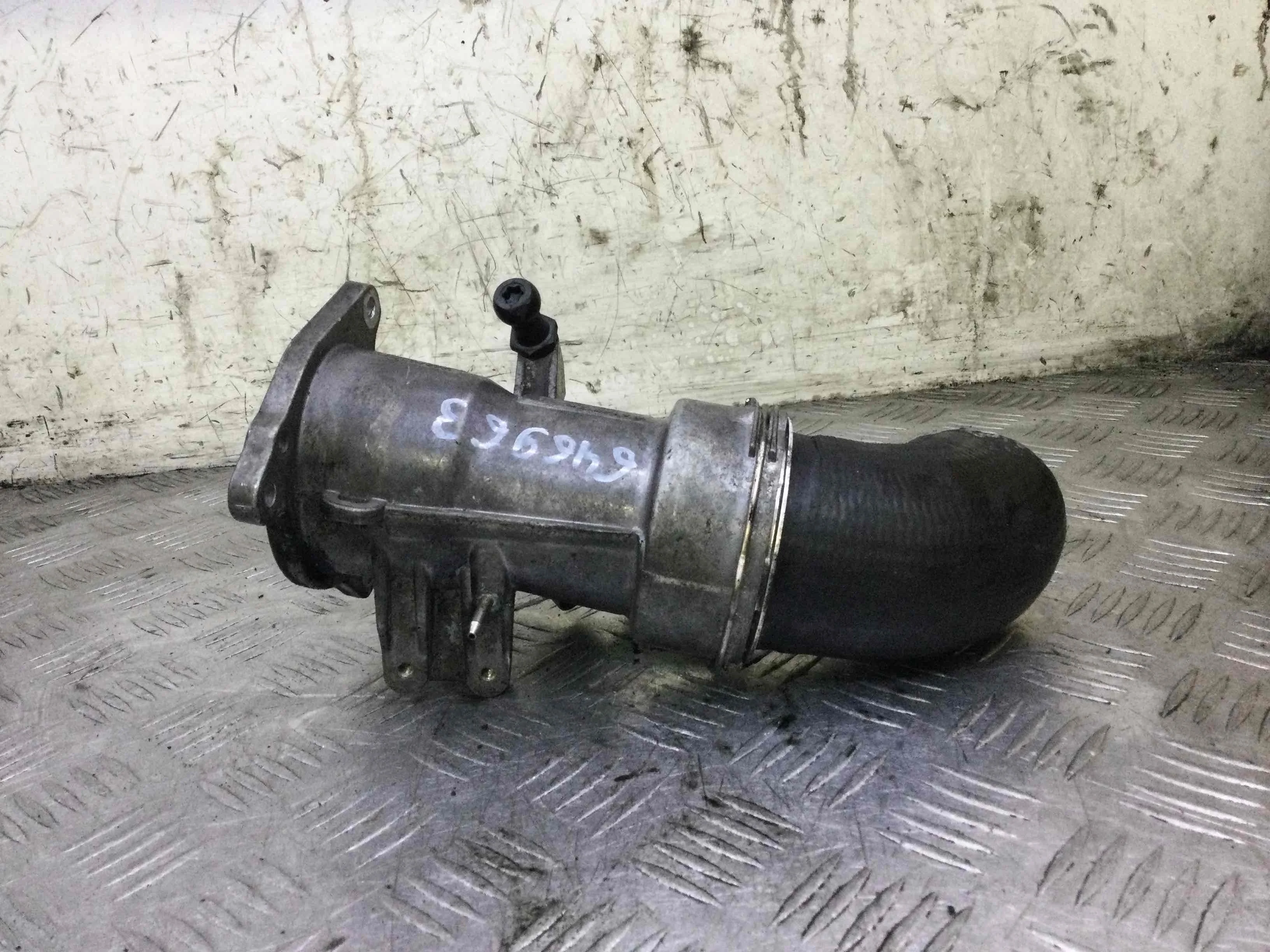 Переходник EGR Mercedes C-klasse W203/S203/CL203 (2000-2004) дизель 2.2 CDI Автомат Седан