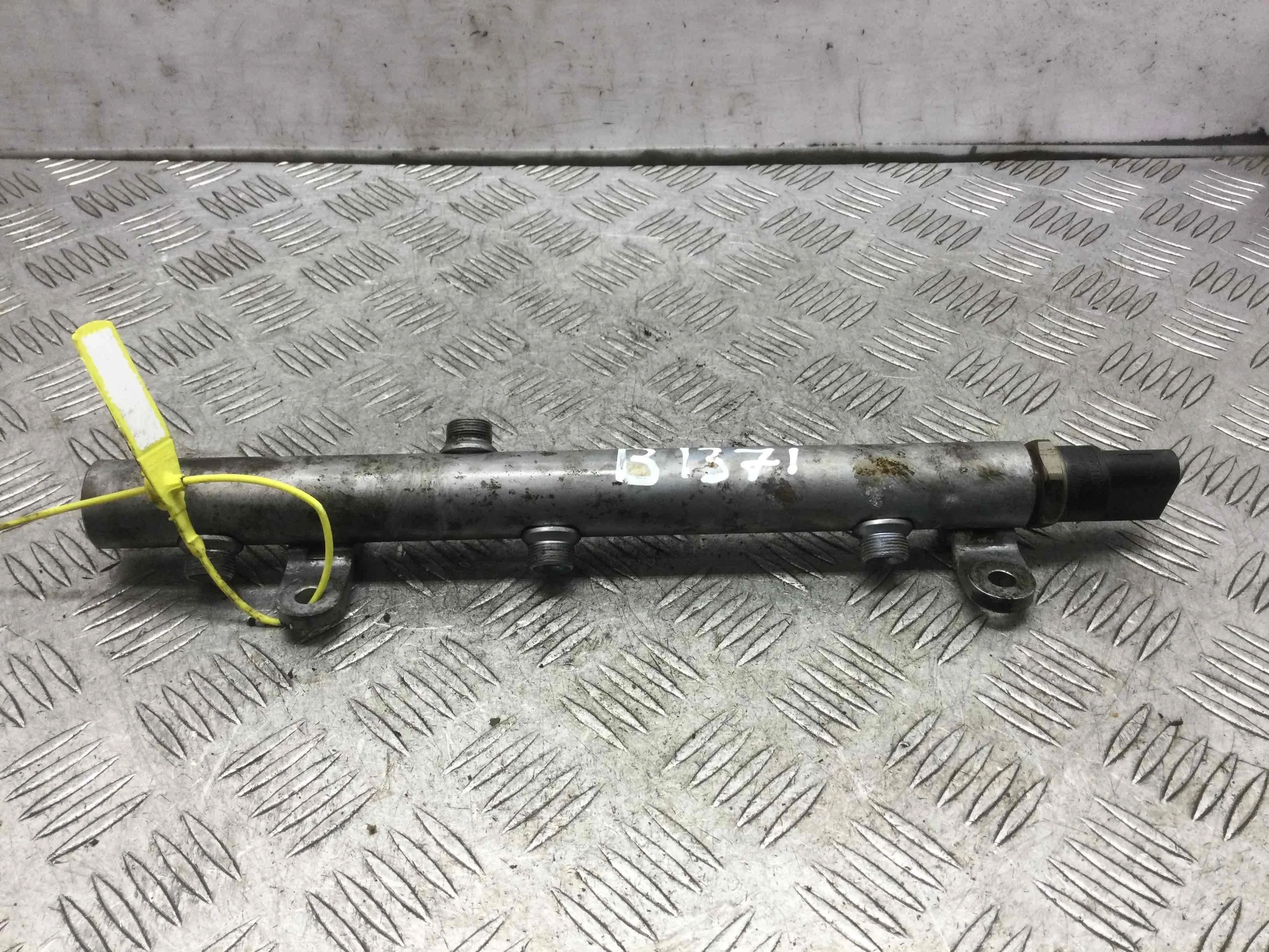 Топливная рампа Mercedes E-klasse E-klasse (W211) 2002 - 2009 дизель 3.0  Автомат Седан