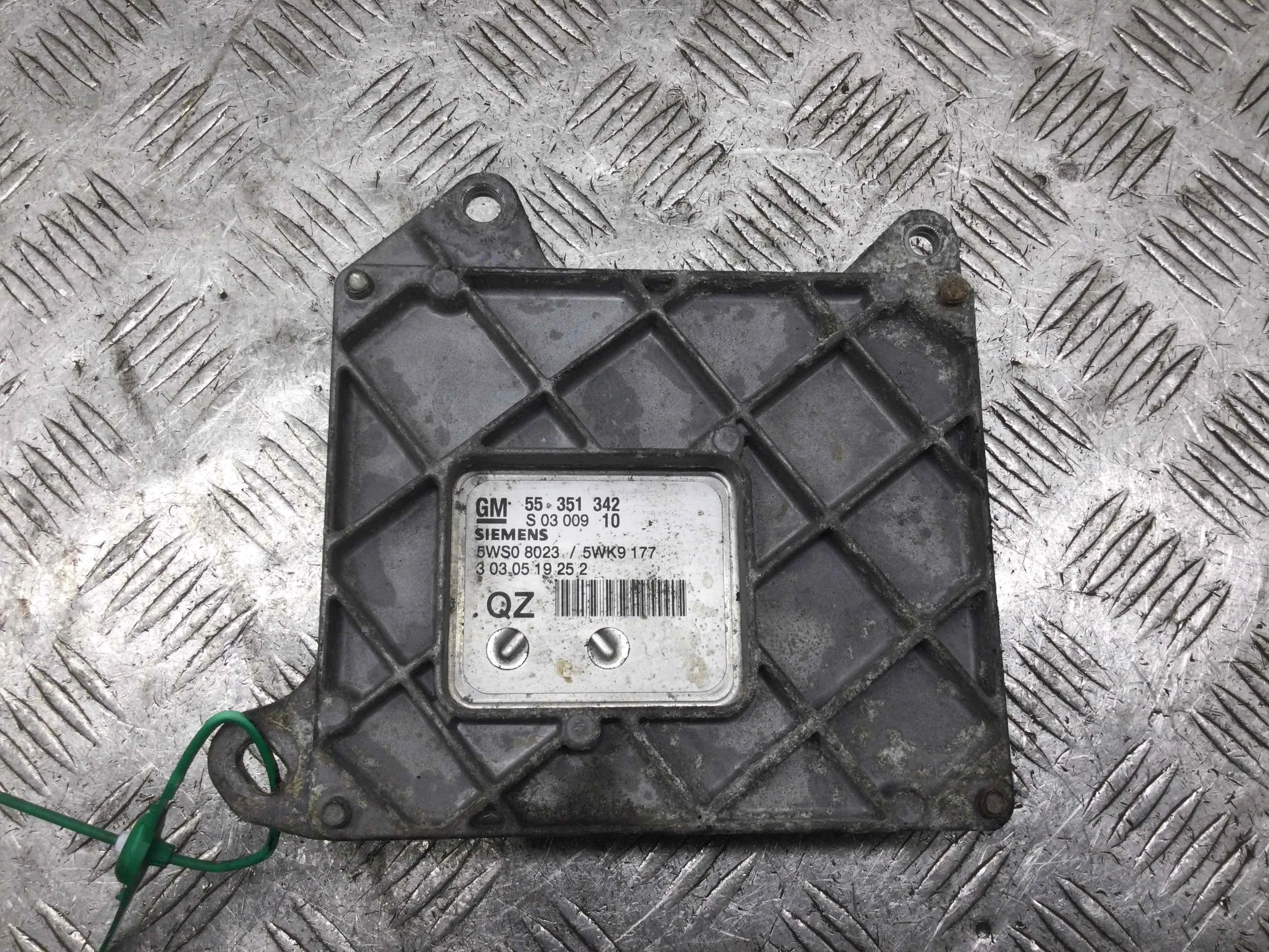 Блок управления двигателем Opel Signum C (2003-2005) бензин 2.2  Механика Седан