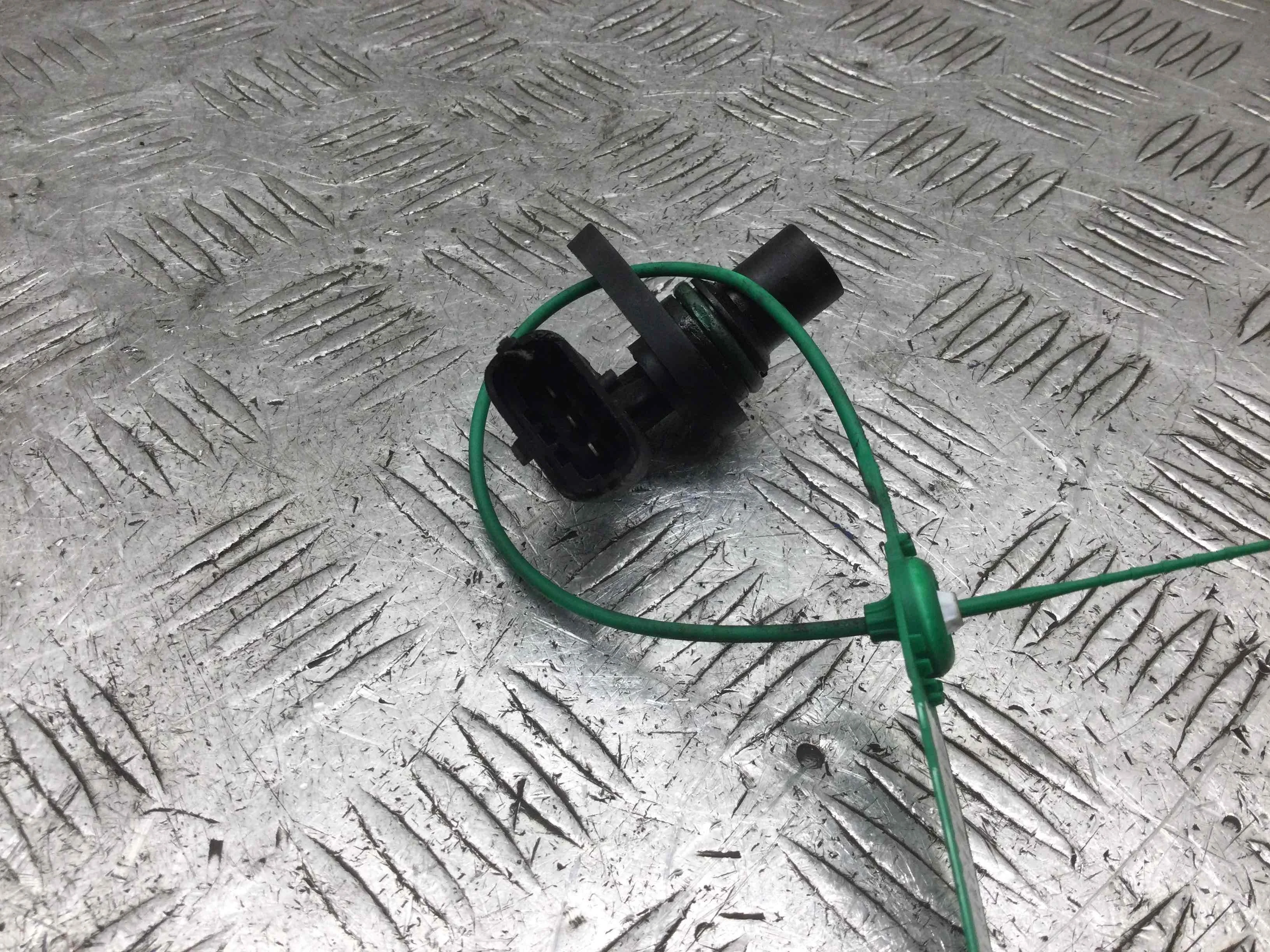 Датчик распредвала Opel Zafira B (2005-2010) бензин 1.8  Автомат Минивэн