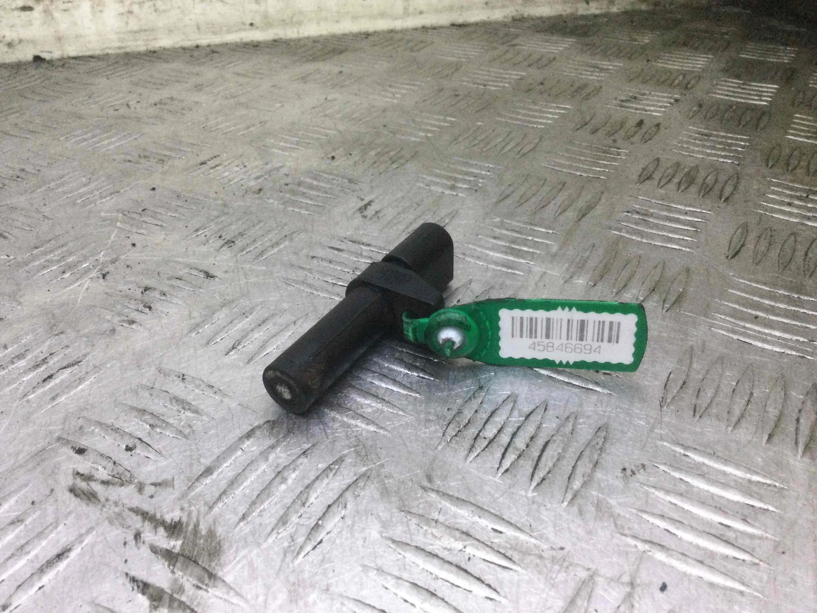 Датчик коленвала Mercedes C-klasse W203/S203/CL203 [рестайлинг] (2004-2007) дизель 2.2 CDI Автомат Седан