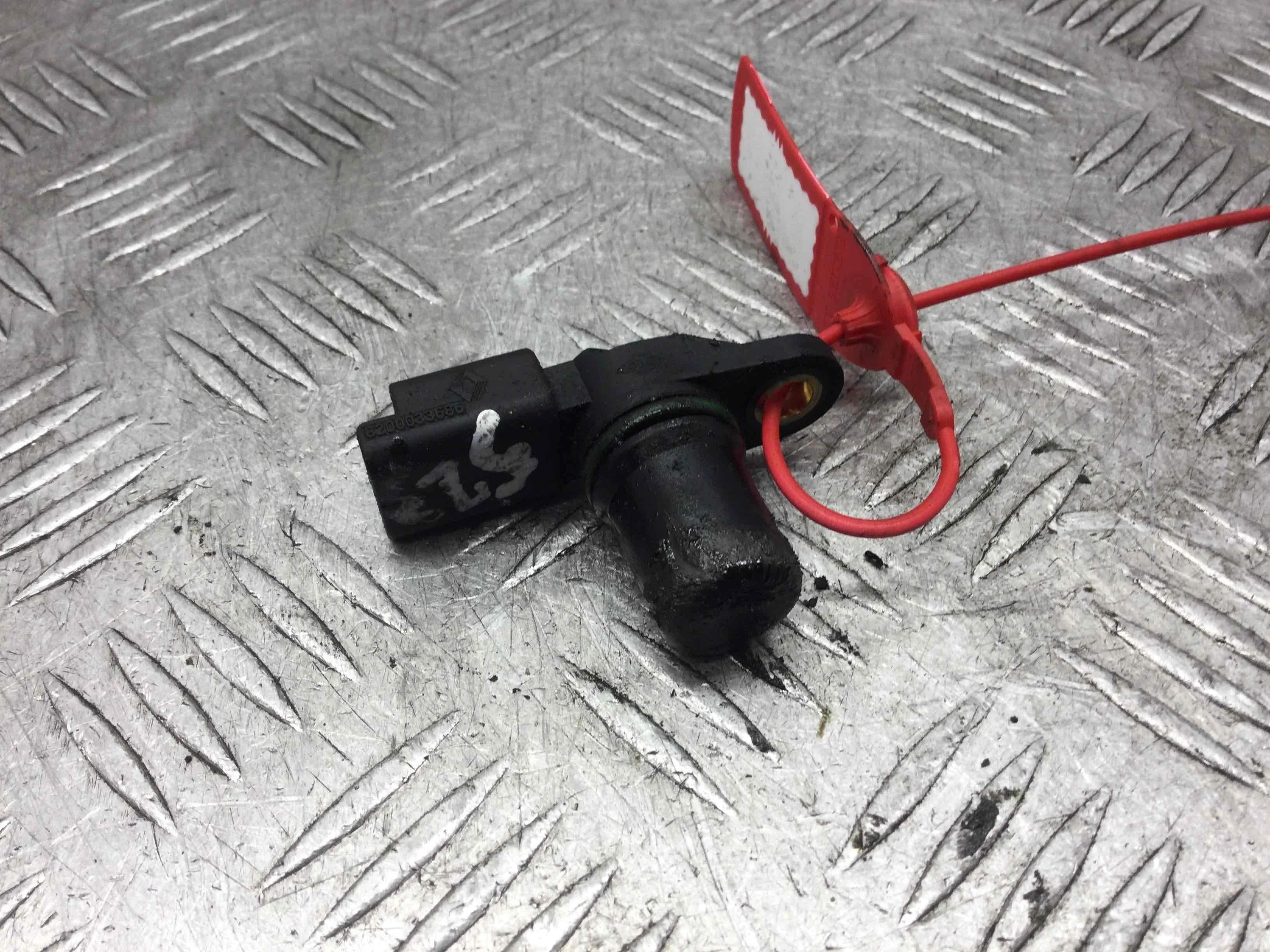 Датчик распредвала Renault Clio 3 поколение (2005-2009) дизель 1.5 dCI Механика Седан