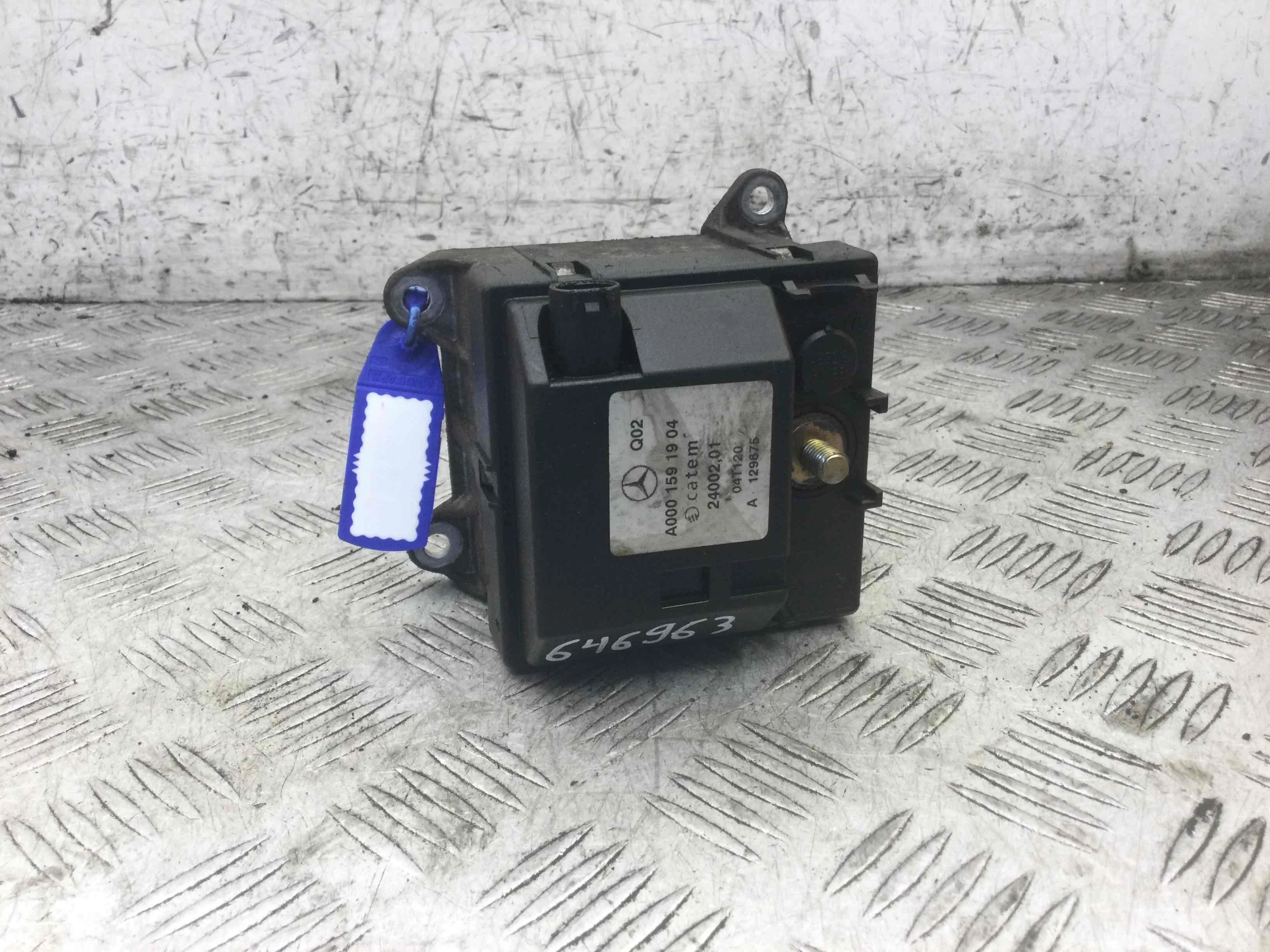 Подогреватель охлаждающей жидкости (антифриза) Mercedes C-klasse W203/S203/CL203 [рестайлинг] (2004-2007) дизель 2.2 CDI Автомат Седан