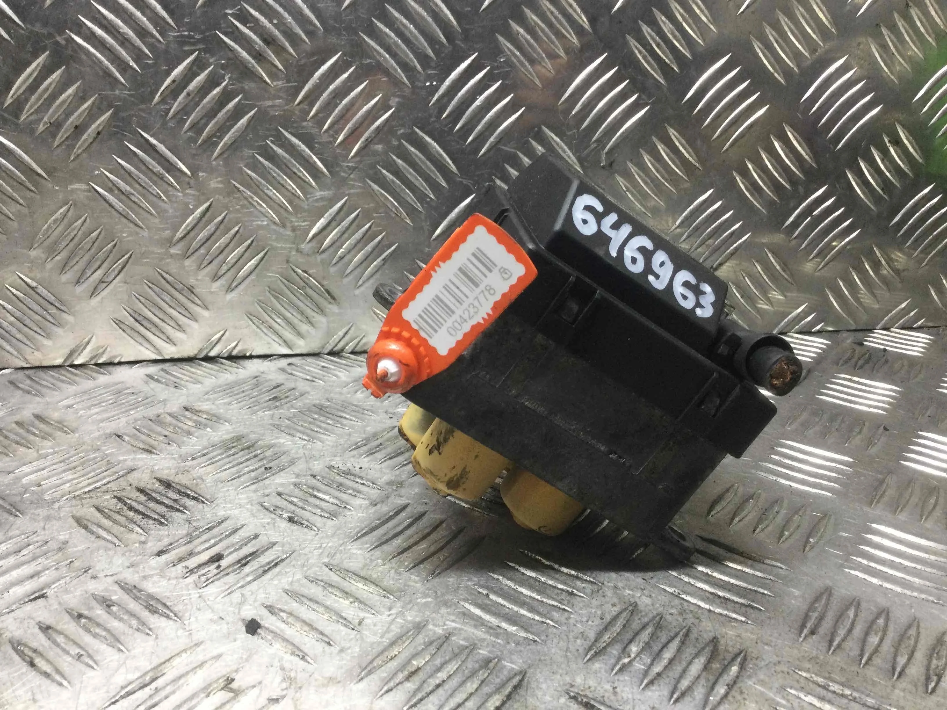 Подогреватель охлаждающей жидкости (антифриза) Mercedes C-klasse W203/S203/CL203 (2000-2004) дизель 2.2 CDI Автомат Седан