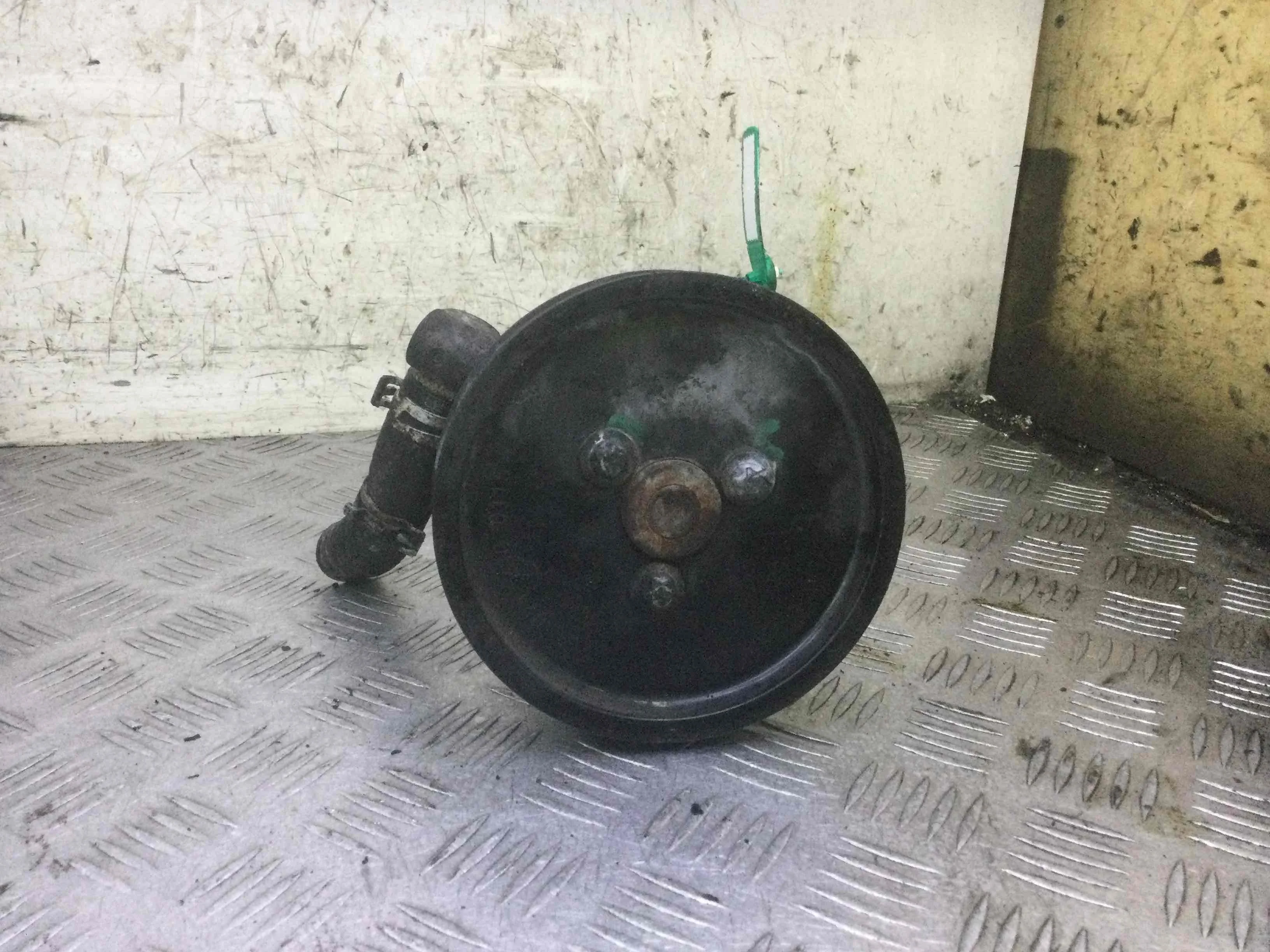 Насос гидроусилителя руля Mercedes C-klasse W203/S203/CL203 (2000-2004) дизель 2.2 CDI Автомат Седан