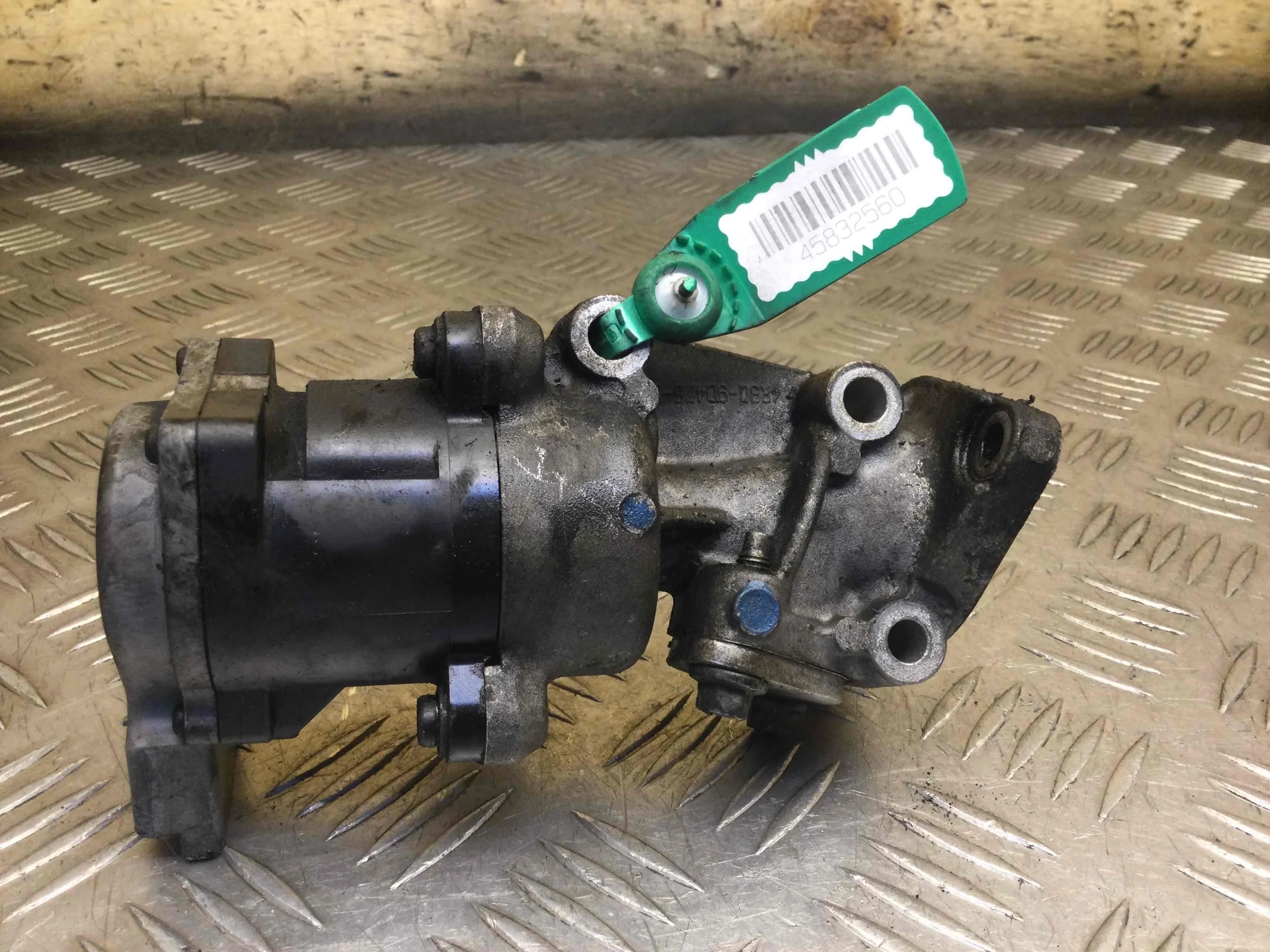 Клапан EGR Land Rover Discovery Discovery III (LA) 2004 - 2009 дизель 2.7 TD Автомат