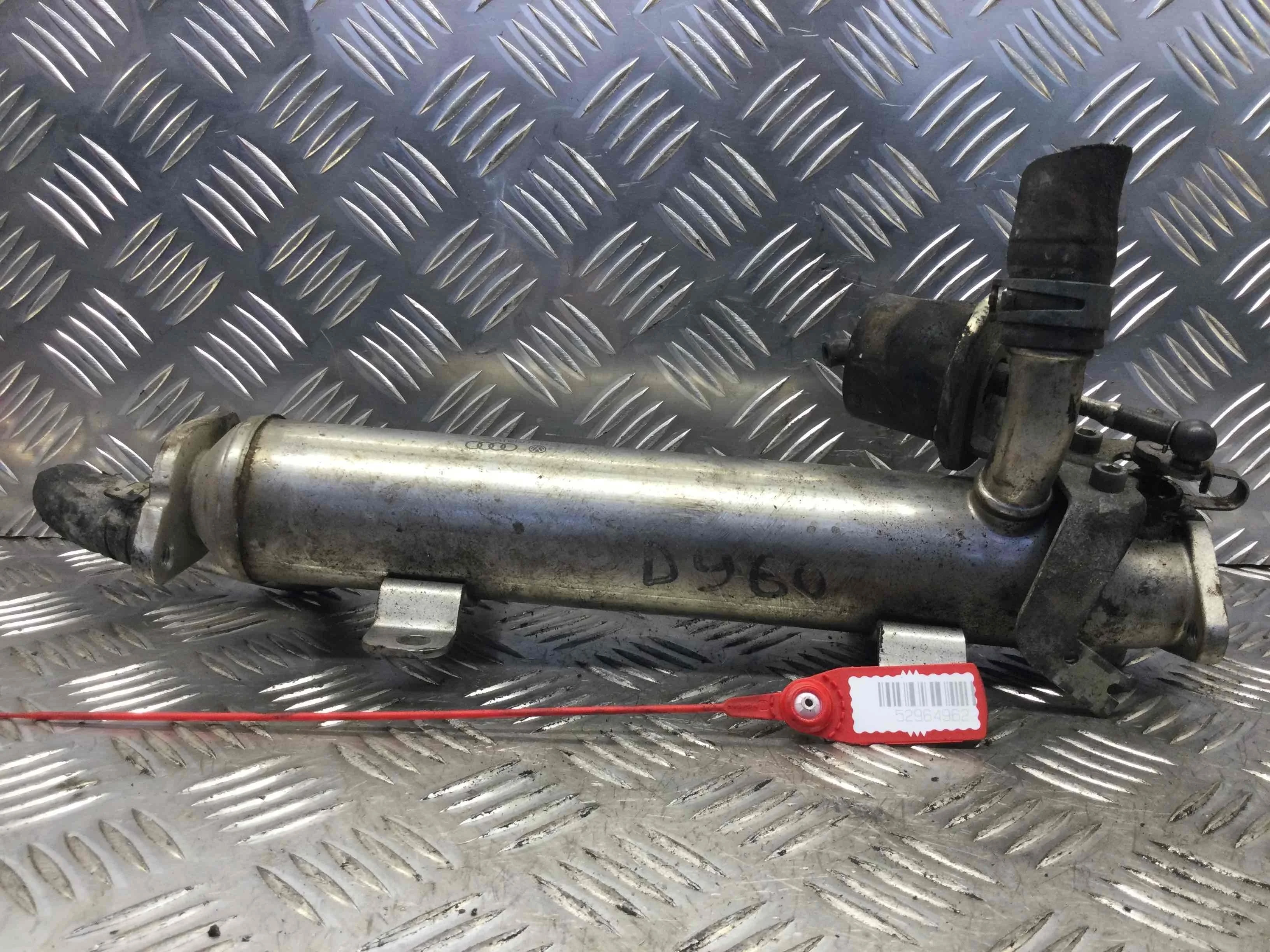 Клапан EGR Volkswagen Golf 6 поколение (2008-2015) дизель 2.0  Механика Х/б