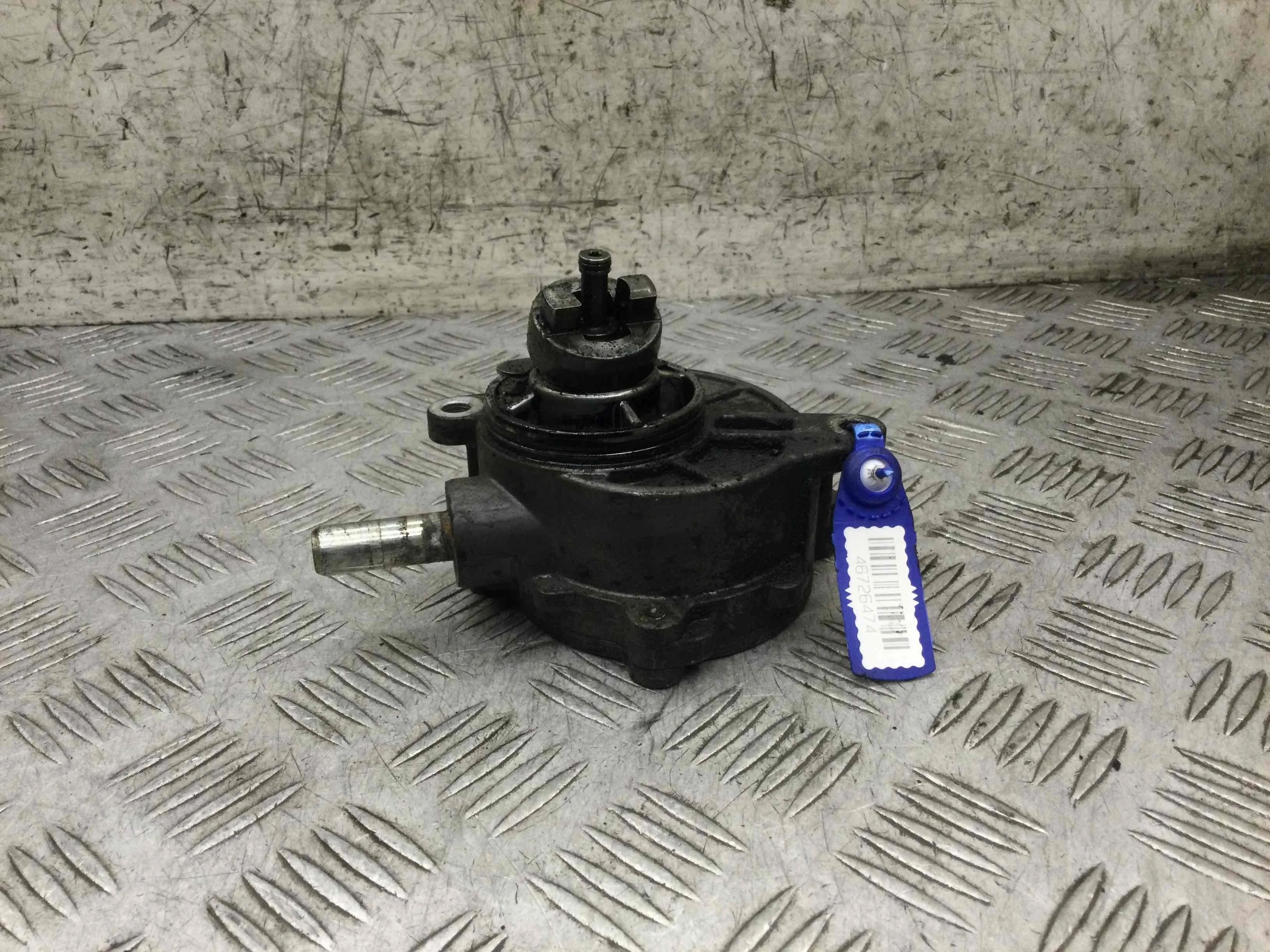 Насос вакуумный Mercedes Vito W639 (2003-2010) дизель 2.2 CDI Механика Микроавтобус