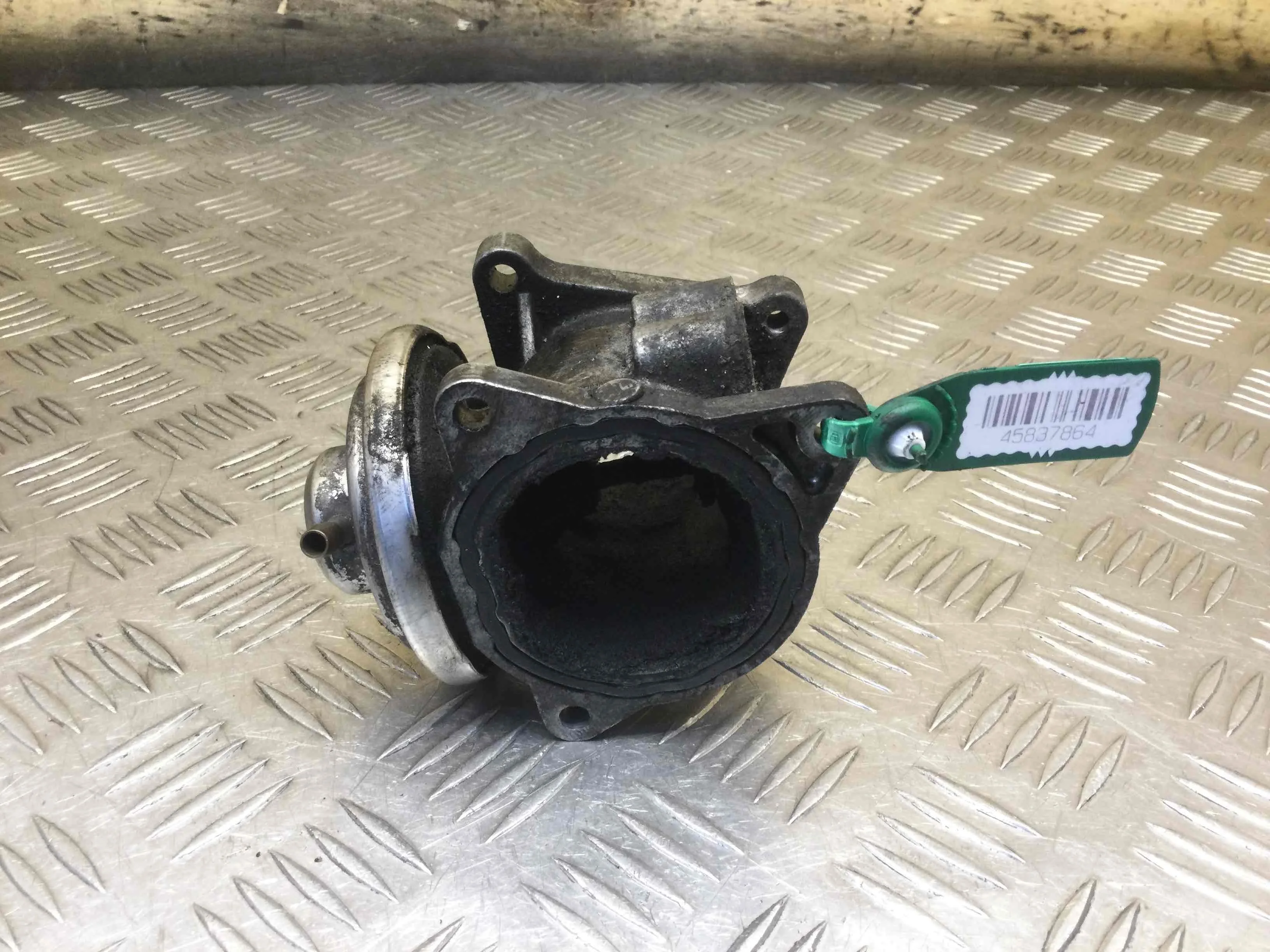 Клапан EGR Audi A3 8P (2003-2005) дизель 2.0 TDI Механика Х/б