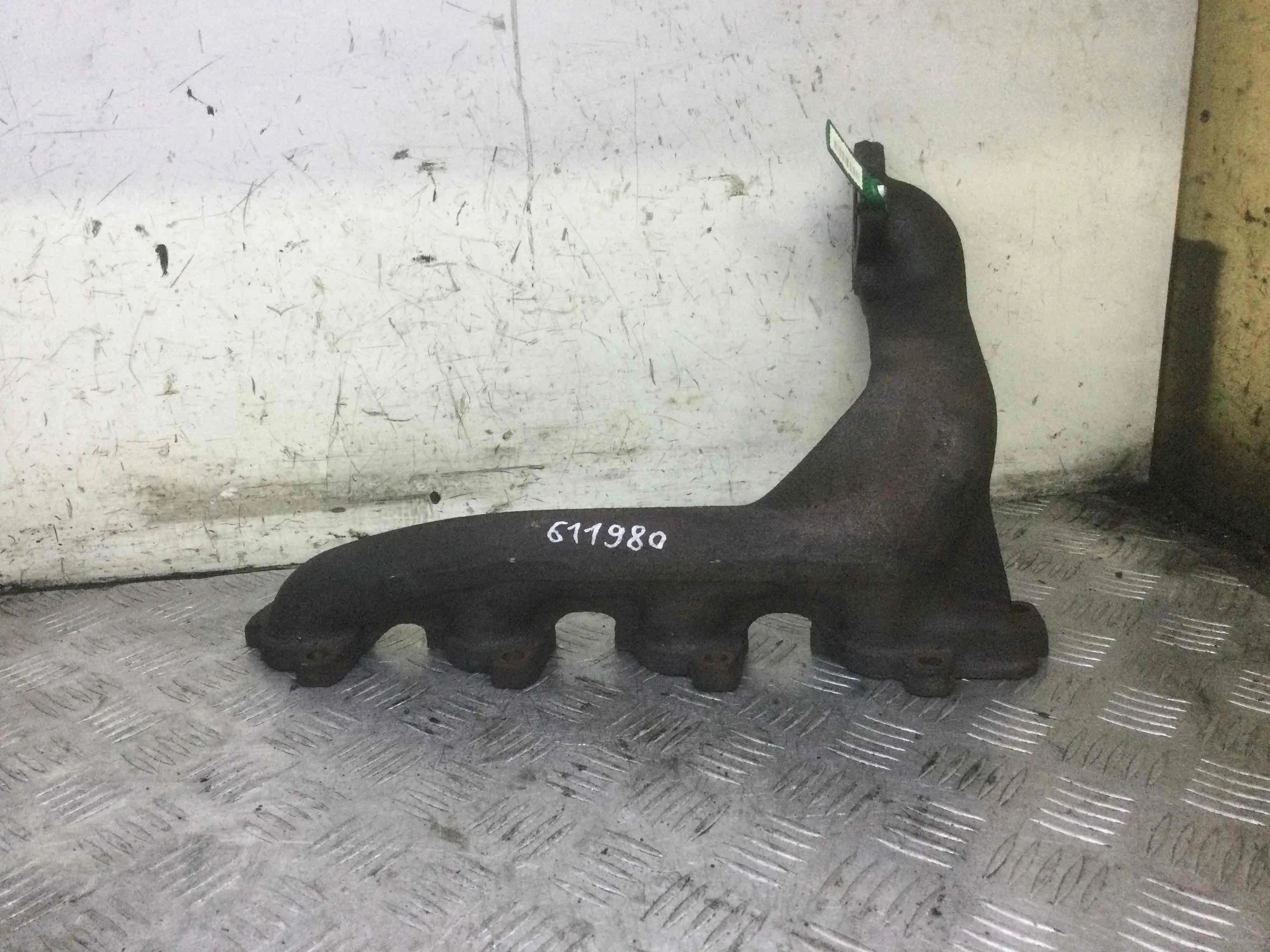 Коллектор выпускной Mercedes Vito W638 (1996-2003) дизель 2.2 CDI Механика Микроавтобус