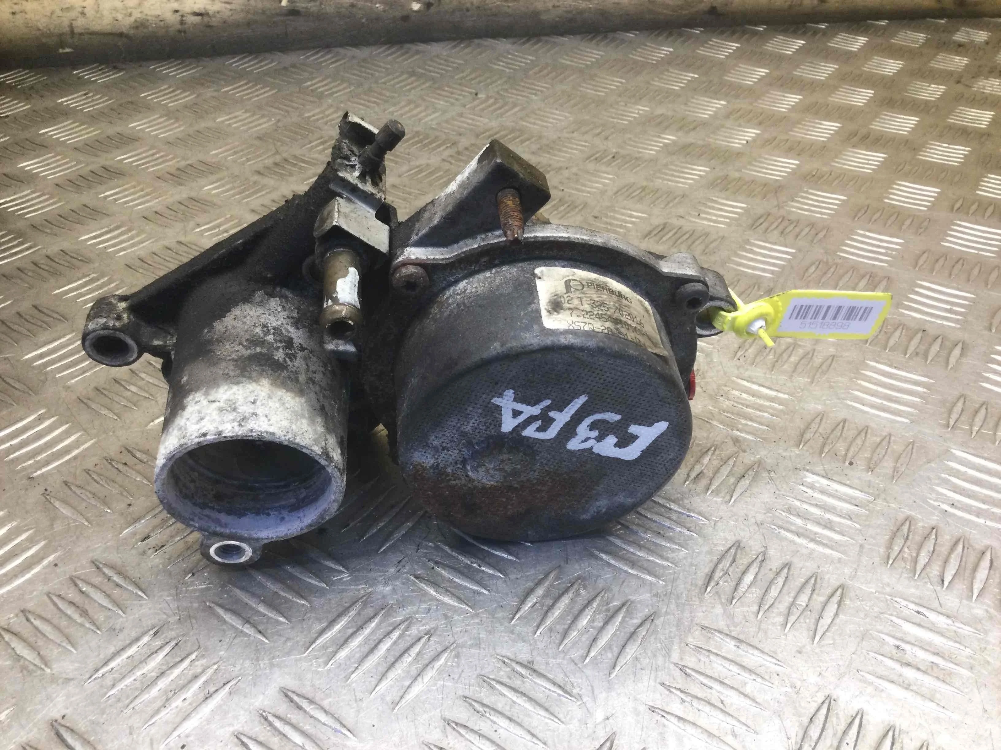 Насос вакуумный Ford Transit 3 поколение (2000-2006) дизель 2.0 TD Механика Микроавтобус