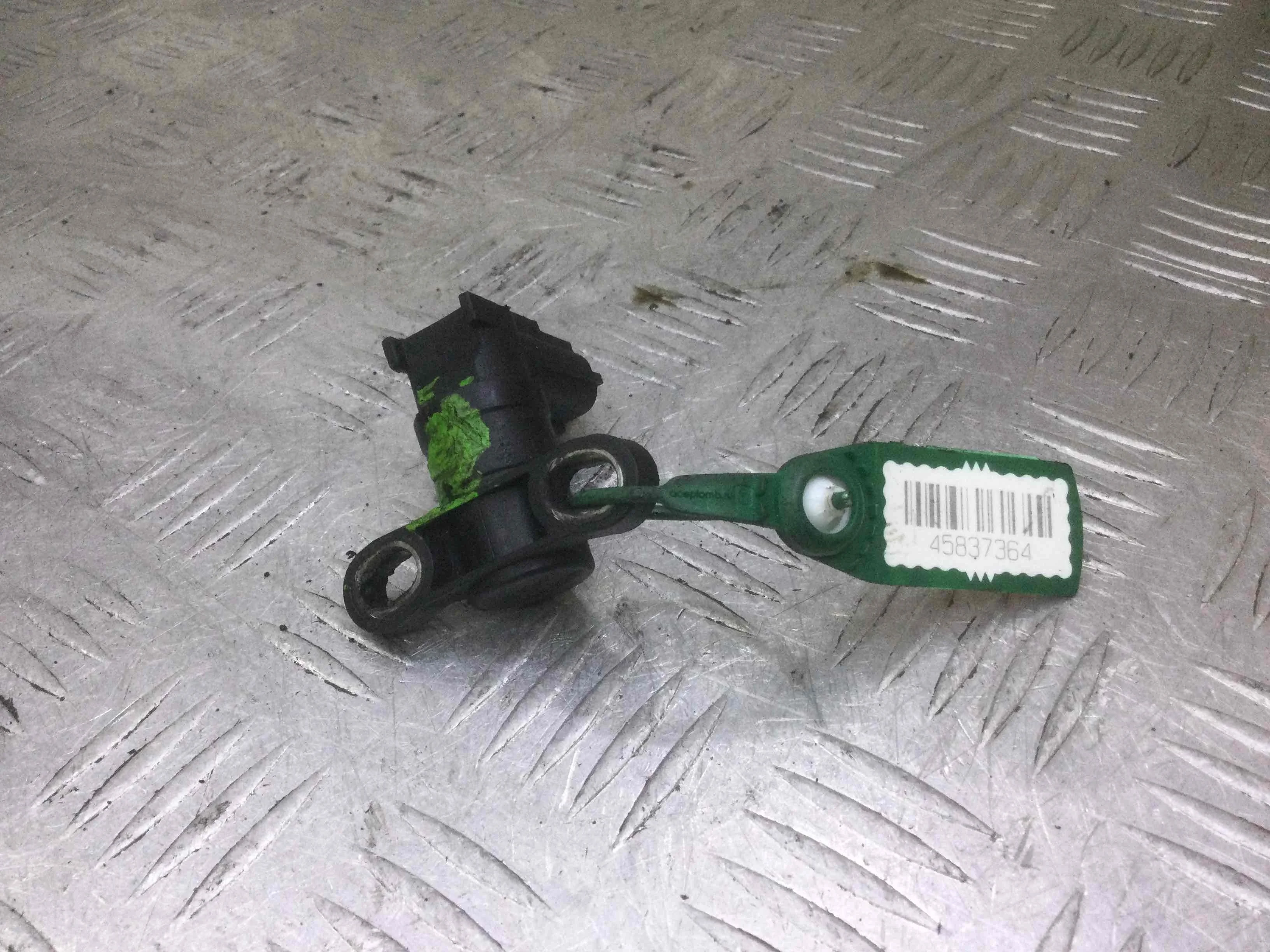 Датчик коленвала Ford Mondeo 3 поколение (2000-2003) бензин 1.8 i Механика Седан