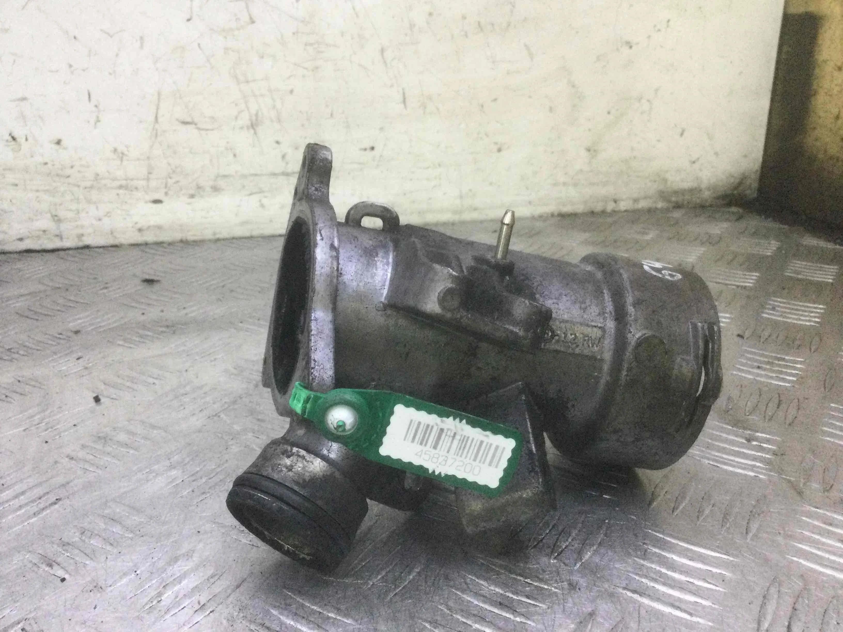 Переходник EGR Mercedes C-klasse W203/S203/CL203 [рестайлинг] (2004-2007) дизель 2.2 CDI Автомат Седан