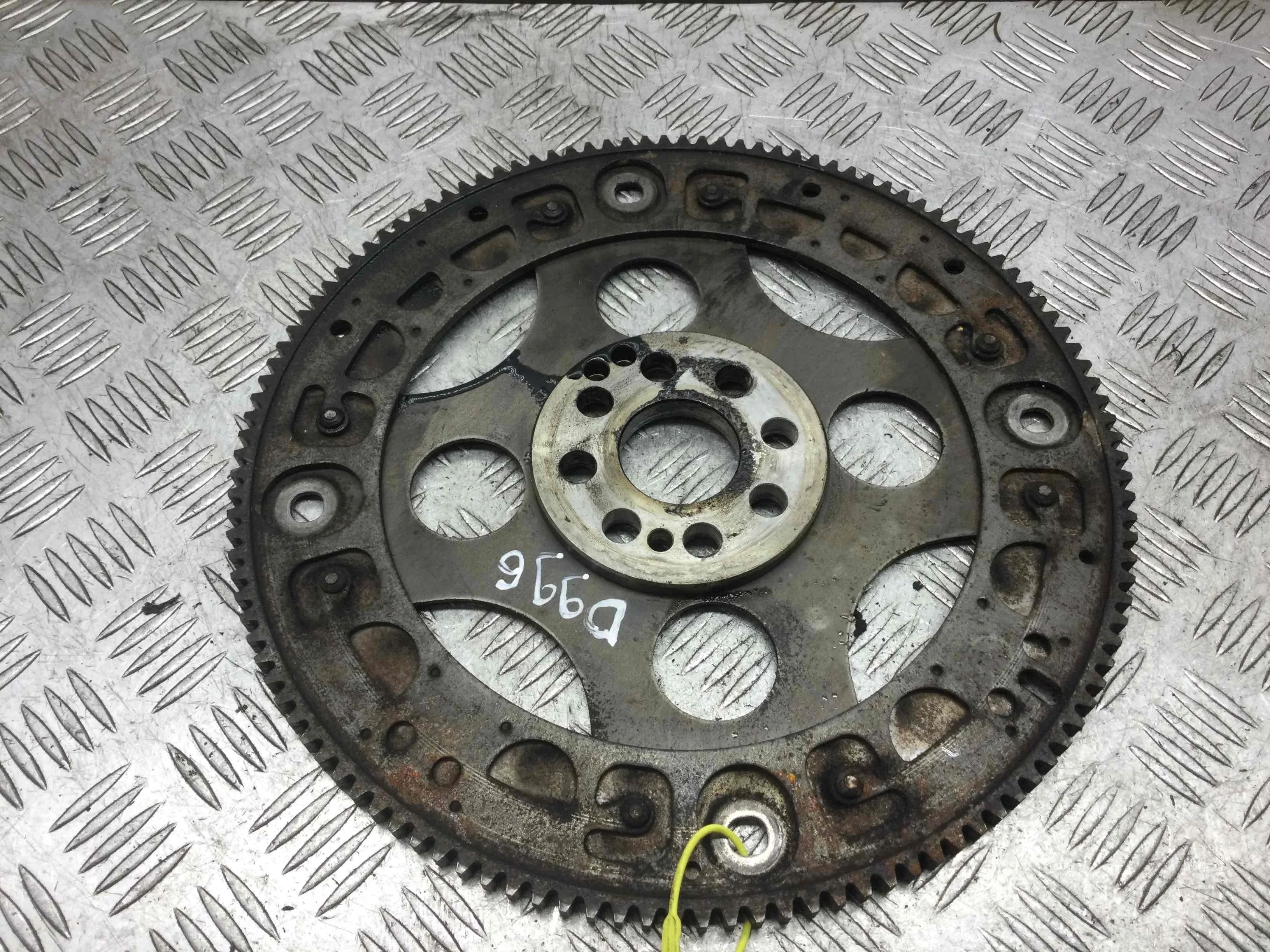 Маховик АКПП (драйв плата) BMW 5-Series 5-Series E60 2003 - 2009 дизель 2.0  Автомат Седан