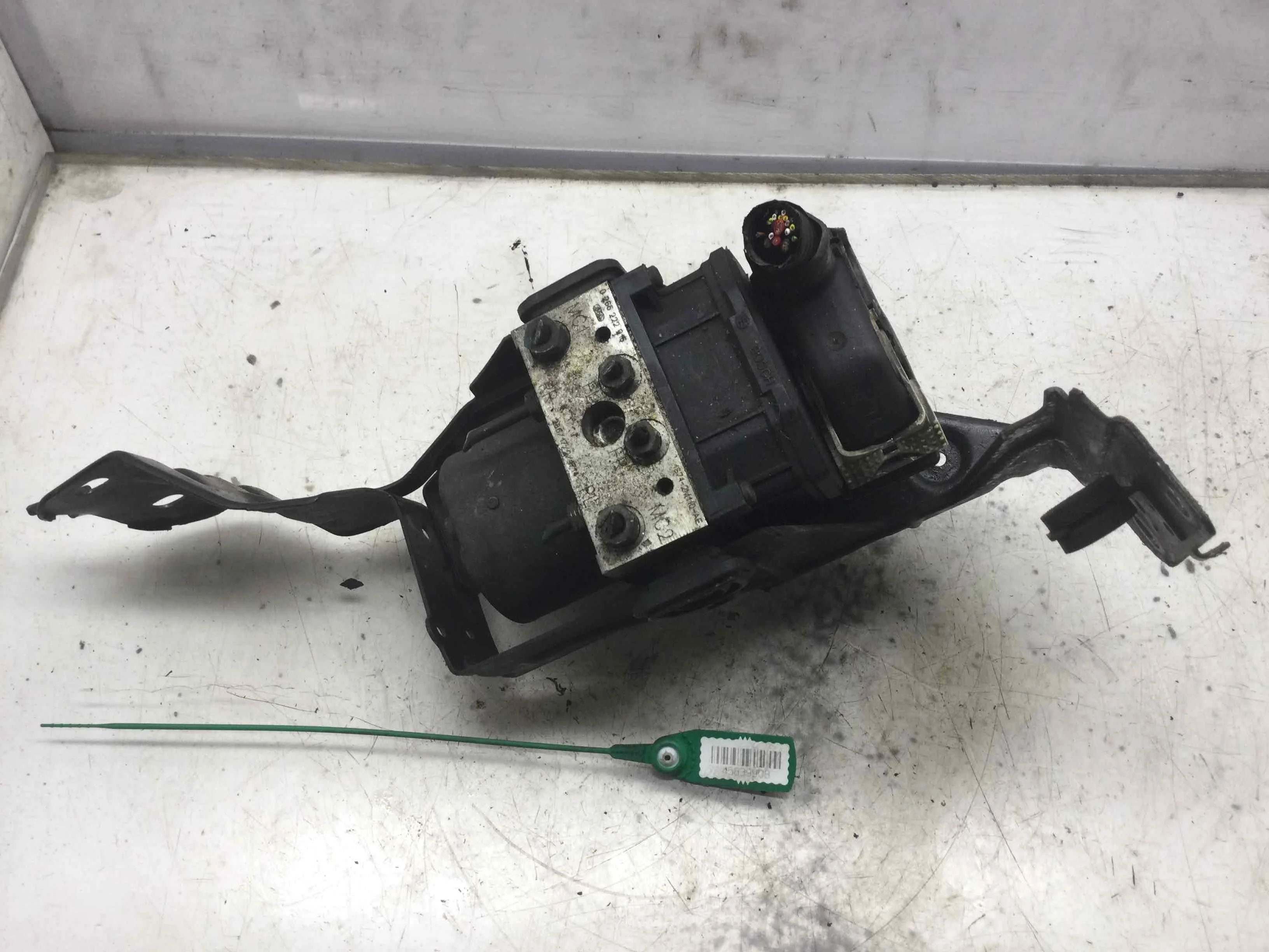 Блок ABS Ford Mondeo 3 поколение (2000-2003) бензин 2.0 i Механика Универсал