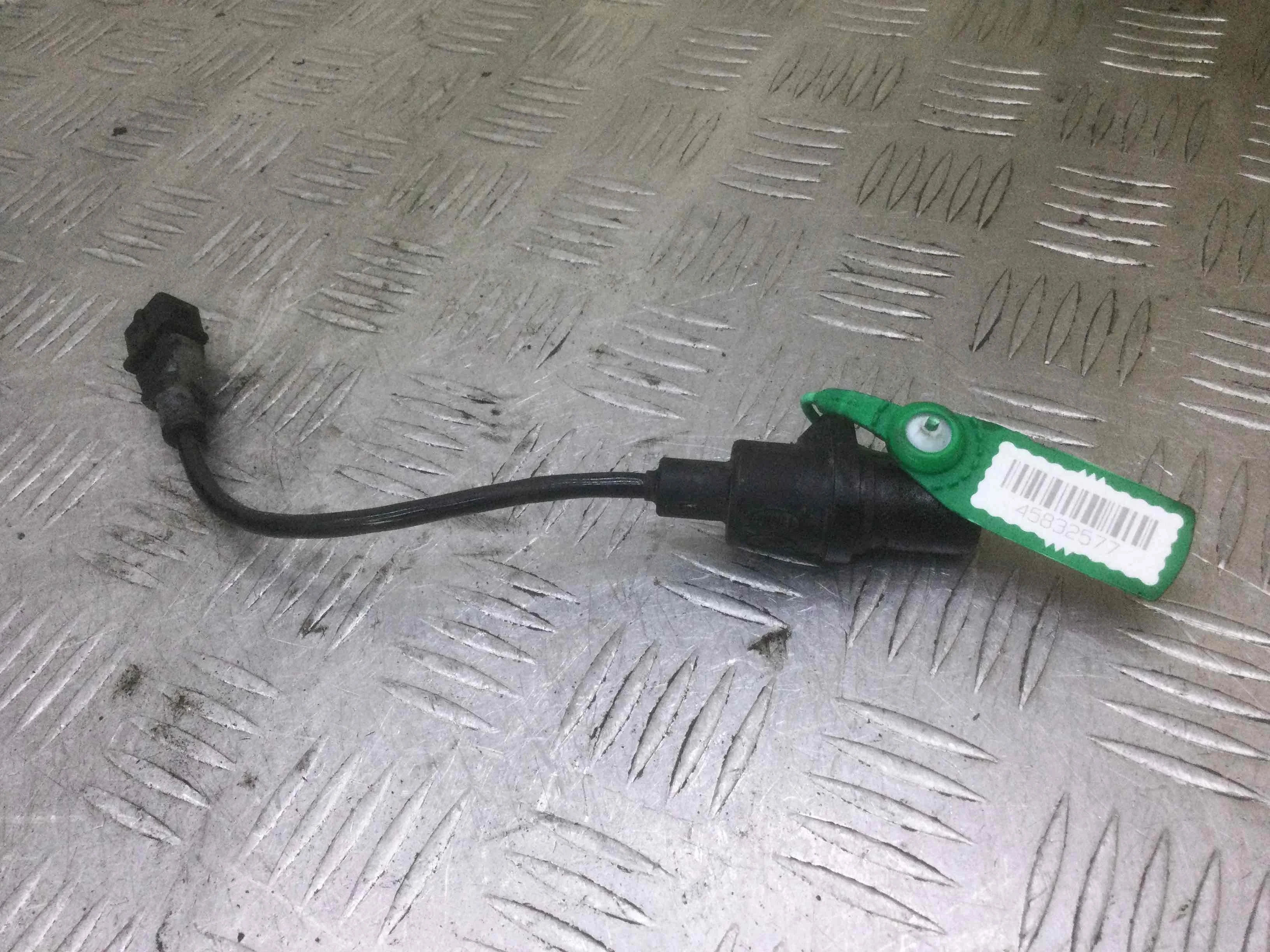 Датчик коленвала Hyundai Coupe GK (2002-2005) бензин 1.6 i Механика Х/б