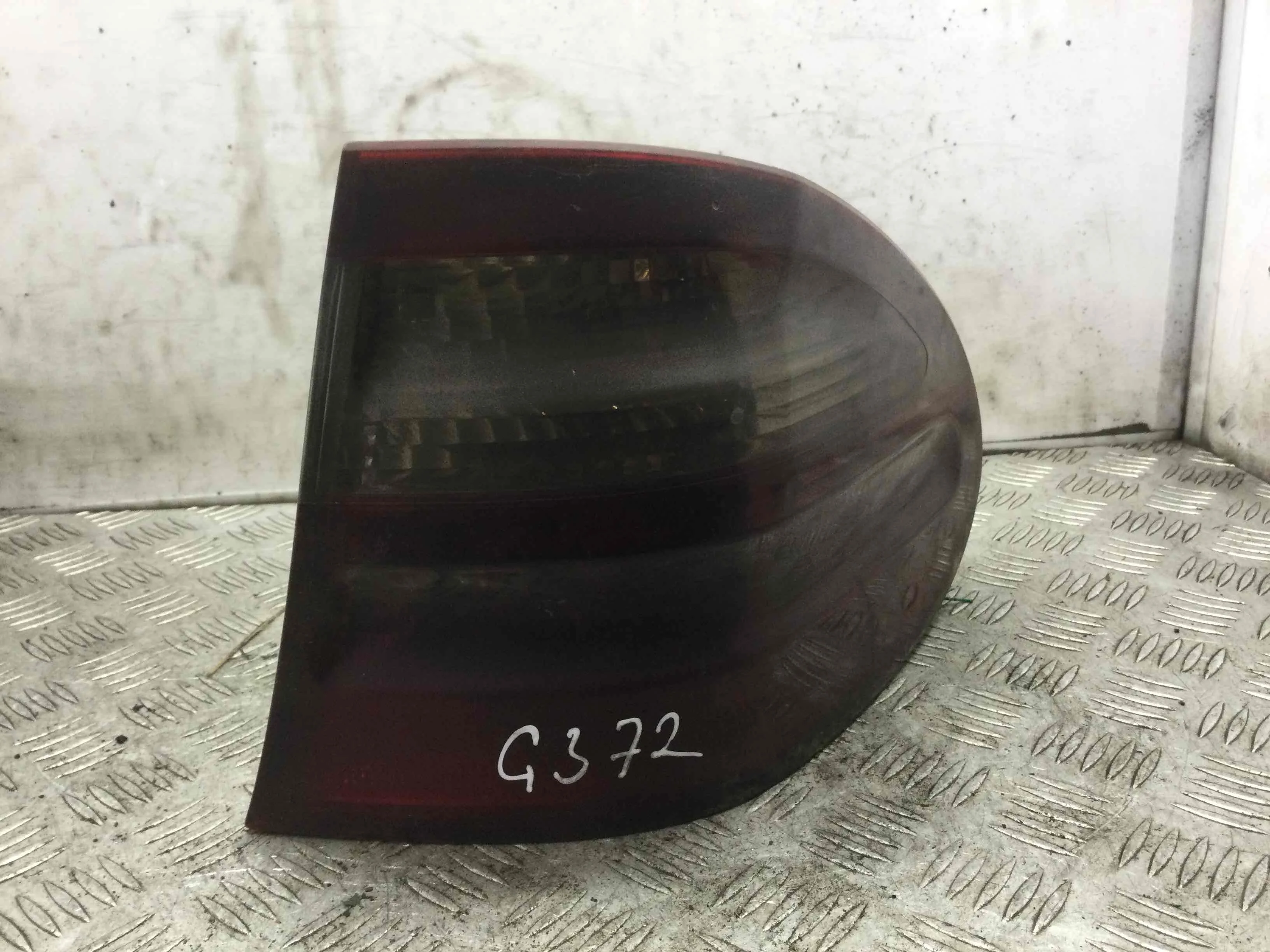 Фонарь задний правый Mercedes E-klasse E-klasse (W211) 2002 - 2009 дизель 2.7 CDI Механика Универсал