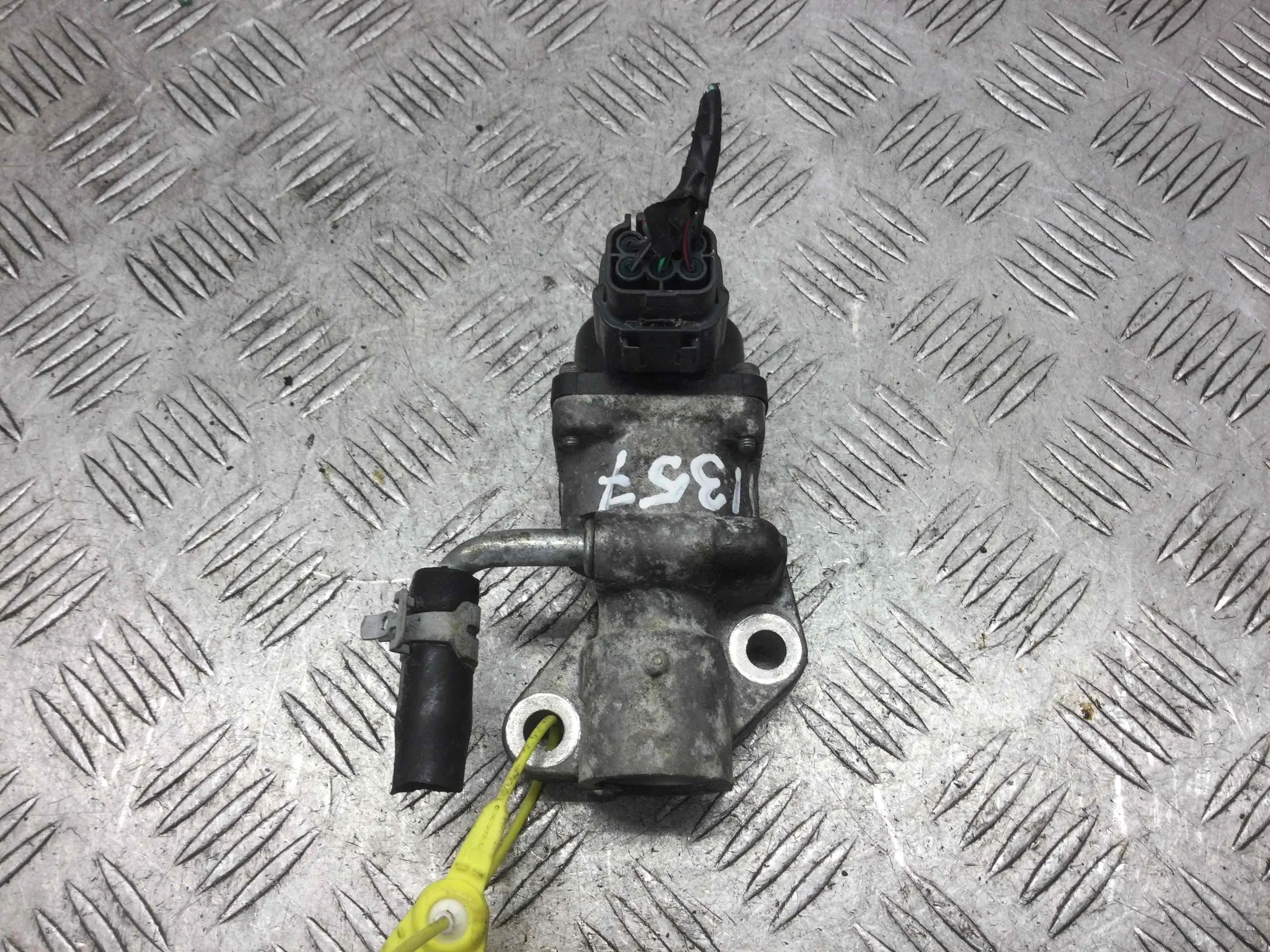 Клапан EGR Ford Focus 2 поколение (2005-2008) бензин 1.8  Механика Х/б