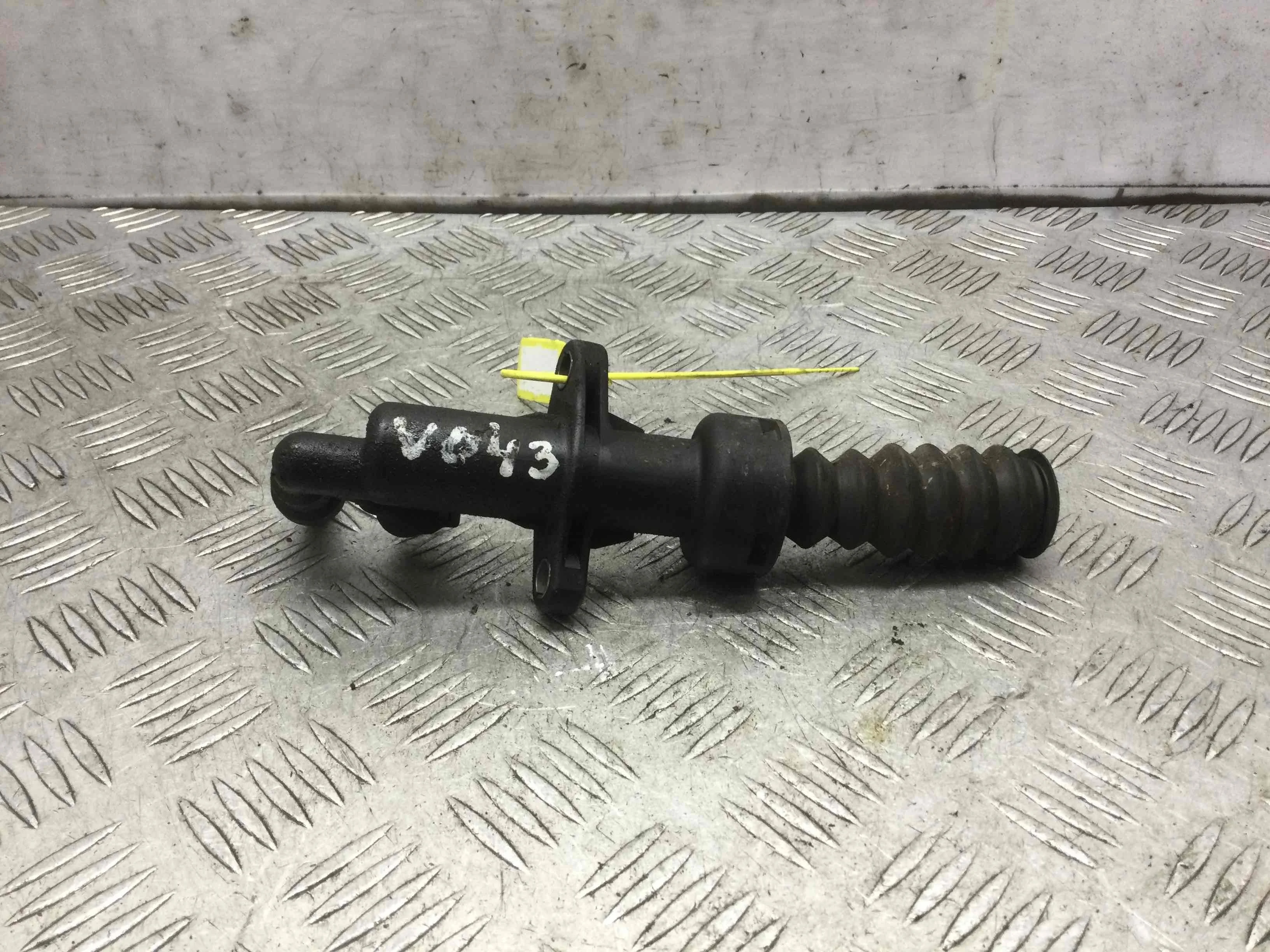 Цилиндр сцепления рабочий Citroen C5 C5 I (DC,DE,RE,RC) 2001 - 2008 дизель 2.0 HDI Механика Седан