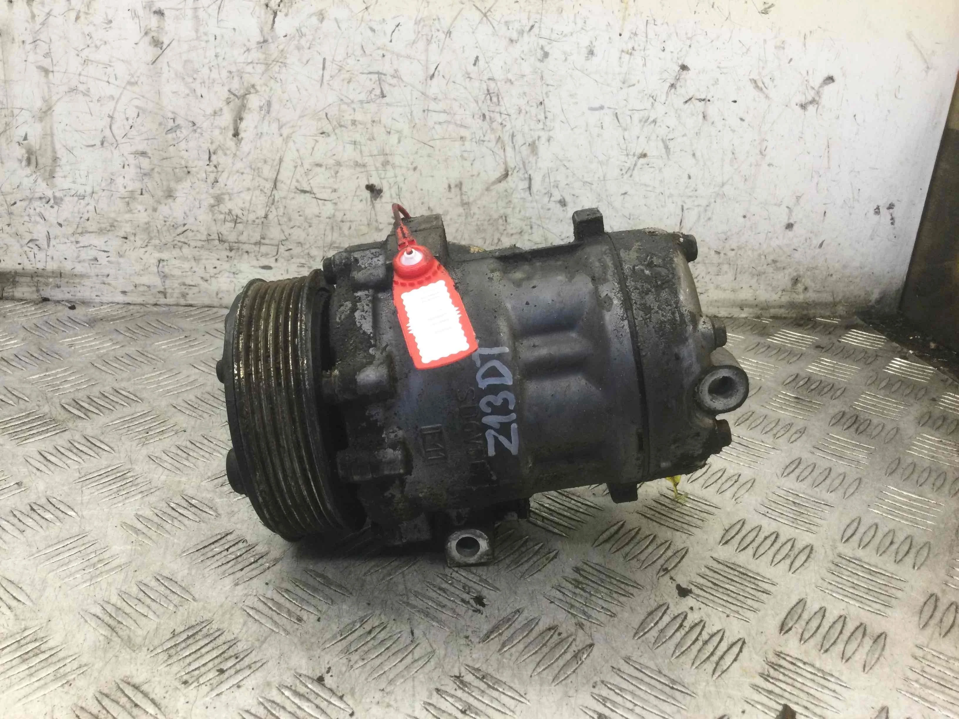 Компрессор кондиционера Opel Corsa C (2000-2003) дизель 1.3 CDTi Механика Х/б
