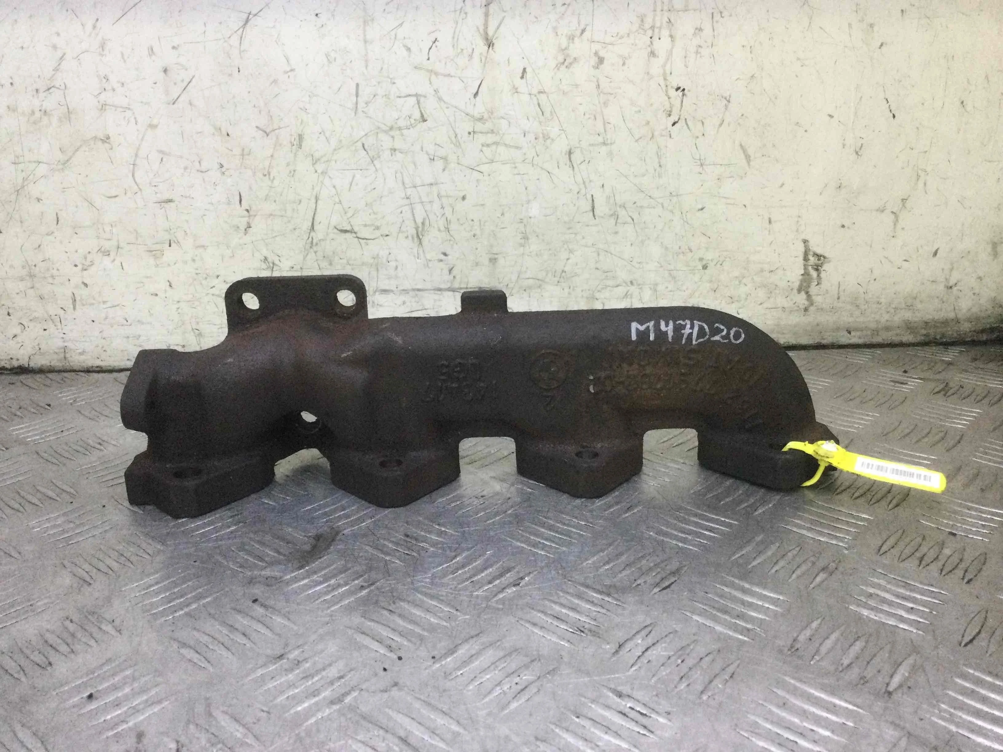 Коллектор выпускной BMW 3-Series 3-Series E90/E91/E92/E93 2005 - 2010 дизель 2.0 D Механика Седан