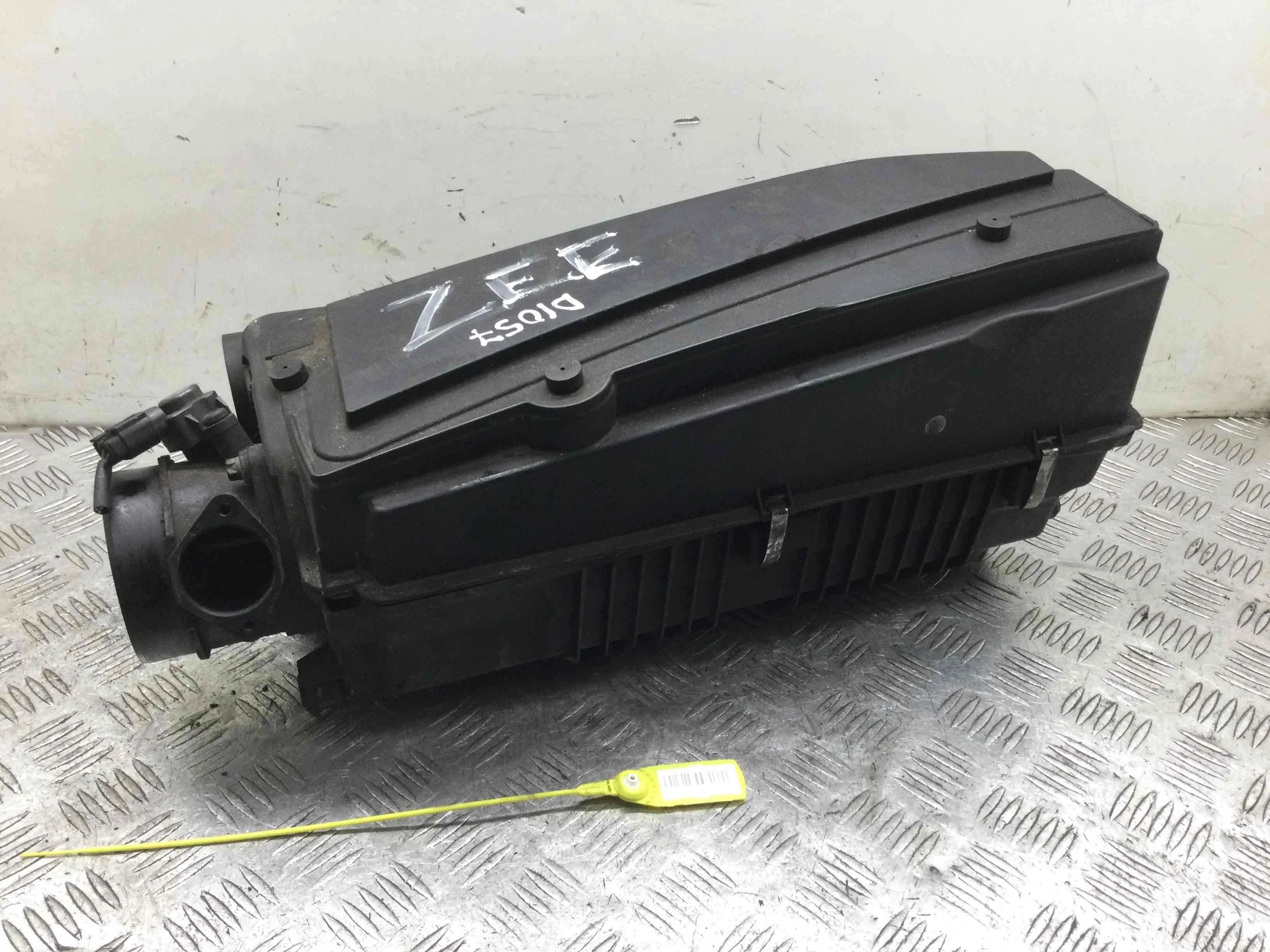 Расходомер воздуха Mercedes C-klasse W203/S203/CL203 [рестайлинг] (2004-2007) дизель 2.2  Автомат Седан