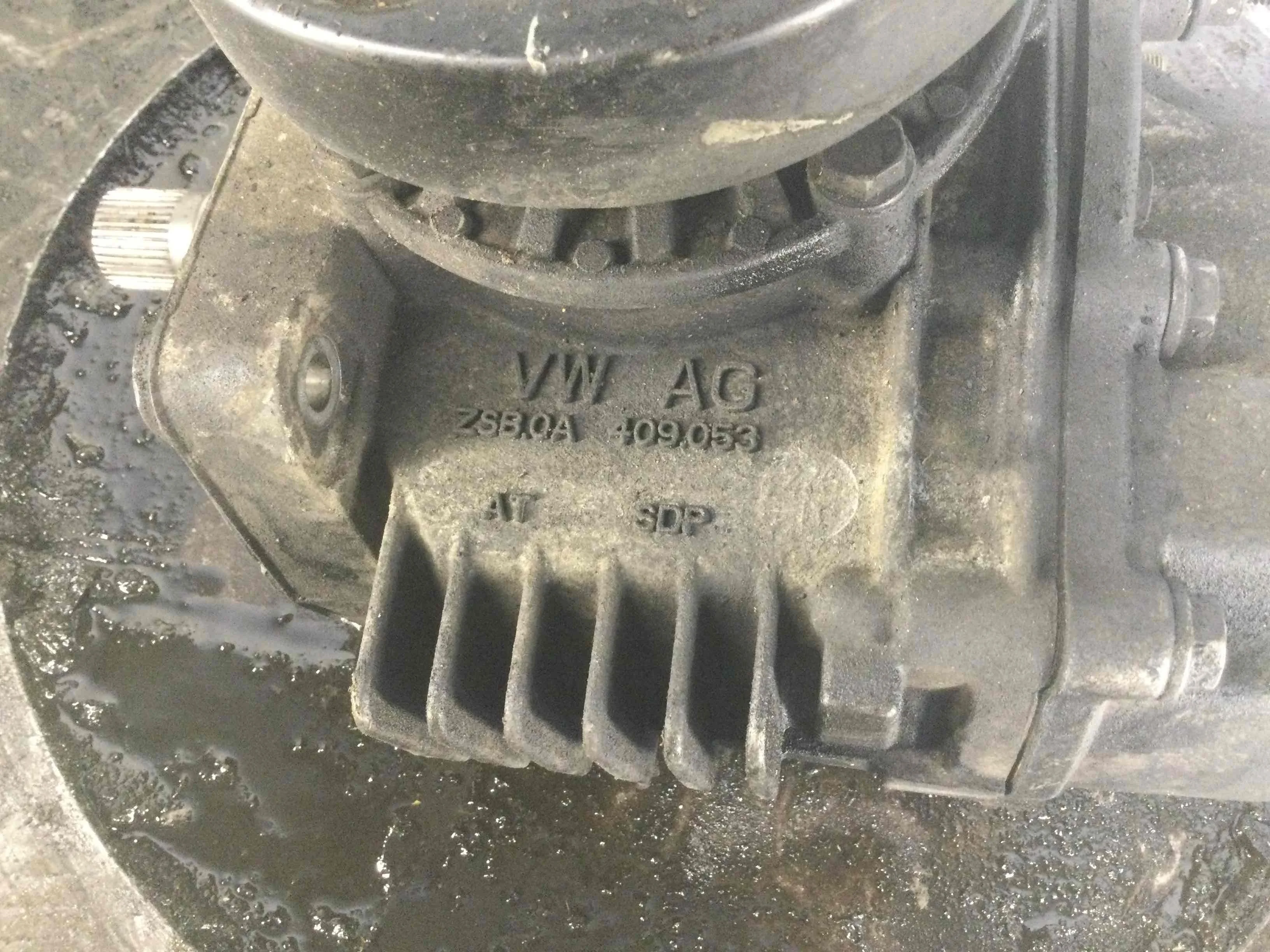 Раздаточная коробка Volkswagen Tiguan 1 поколение (2007-2011) дизель 2.0  Механика