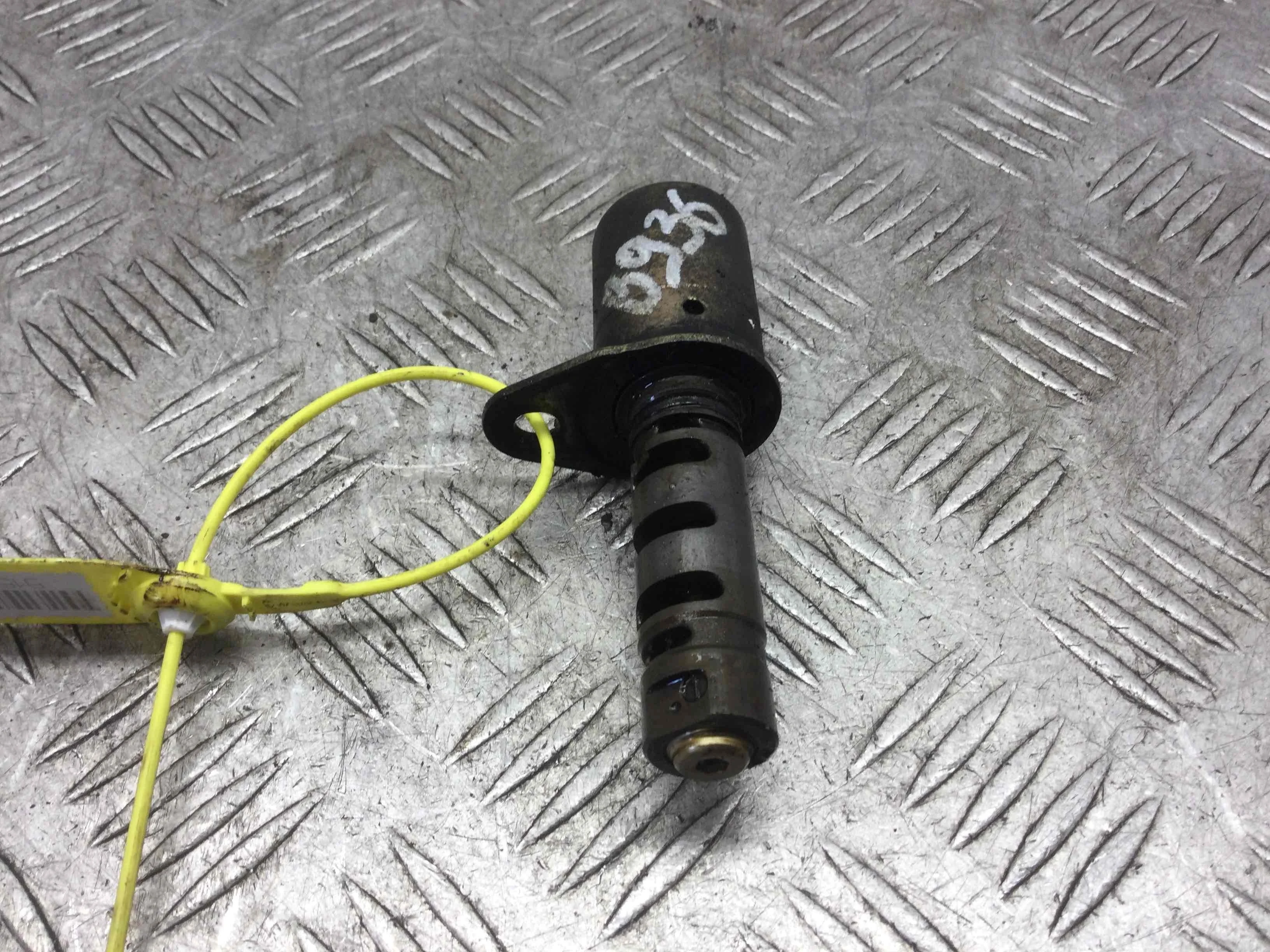 Клапан электромагнитный Toyota Celica 7 поколение (1999-2002) бензин 1.8 i Механика Седан