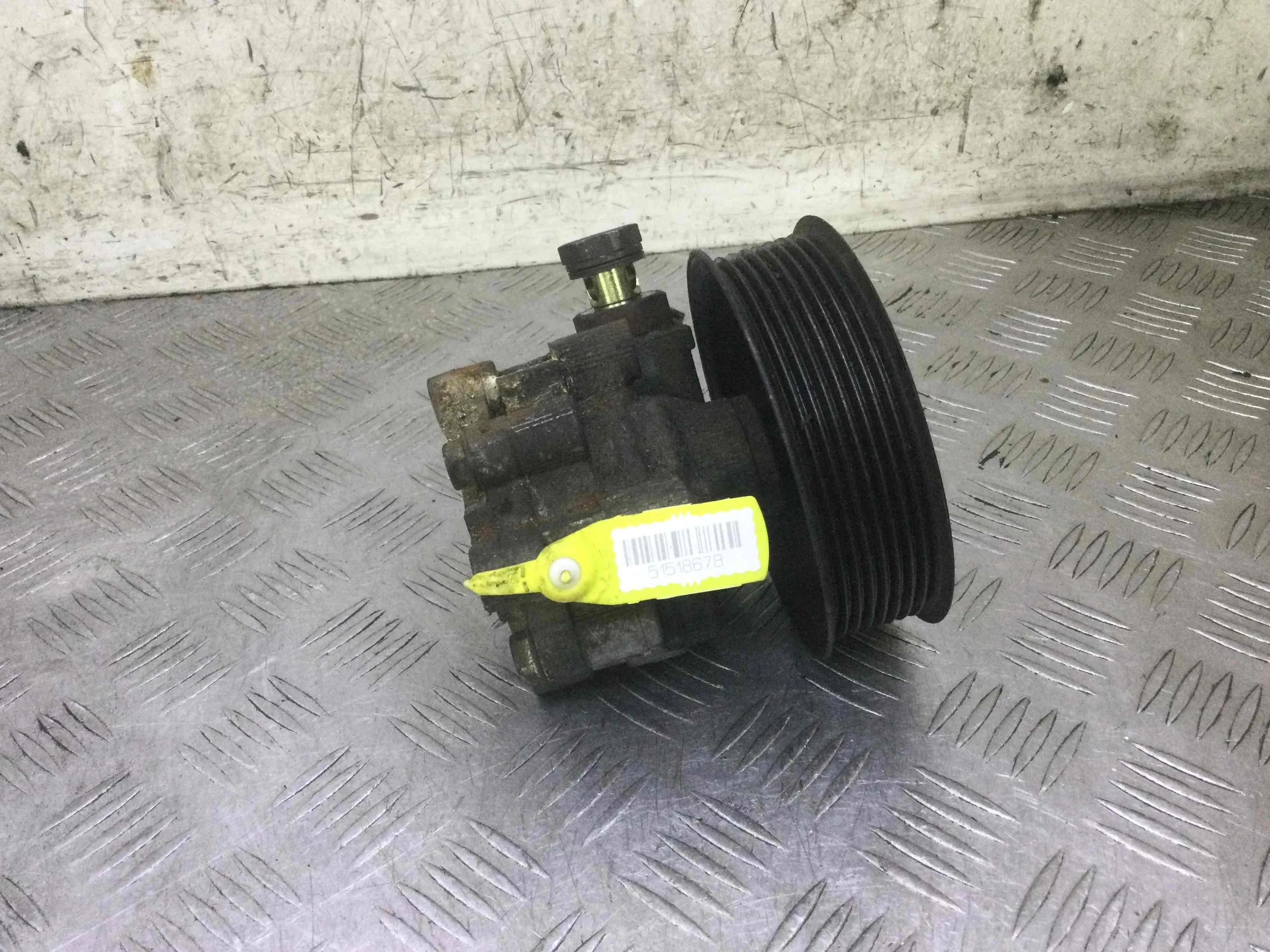 Насос гидроусилителя руля Land Rover Discovery Discovery III (LA) 2004 - 2009 дизель 2.7  Автомат Внедорожник