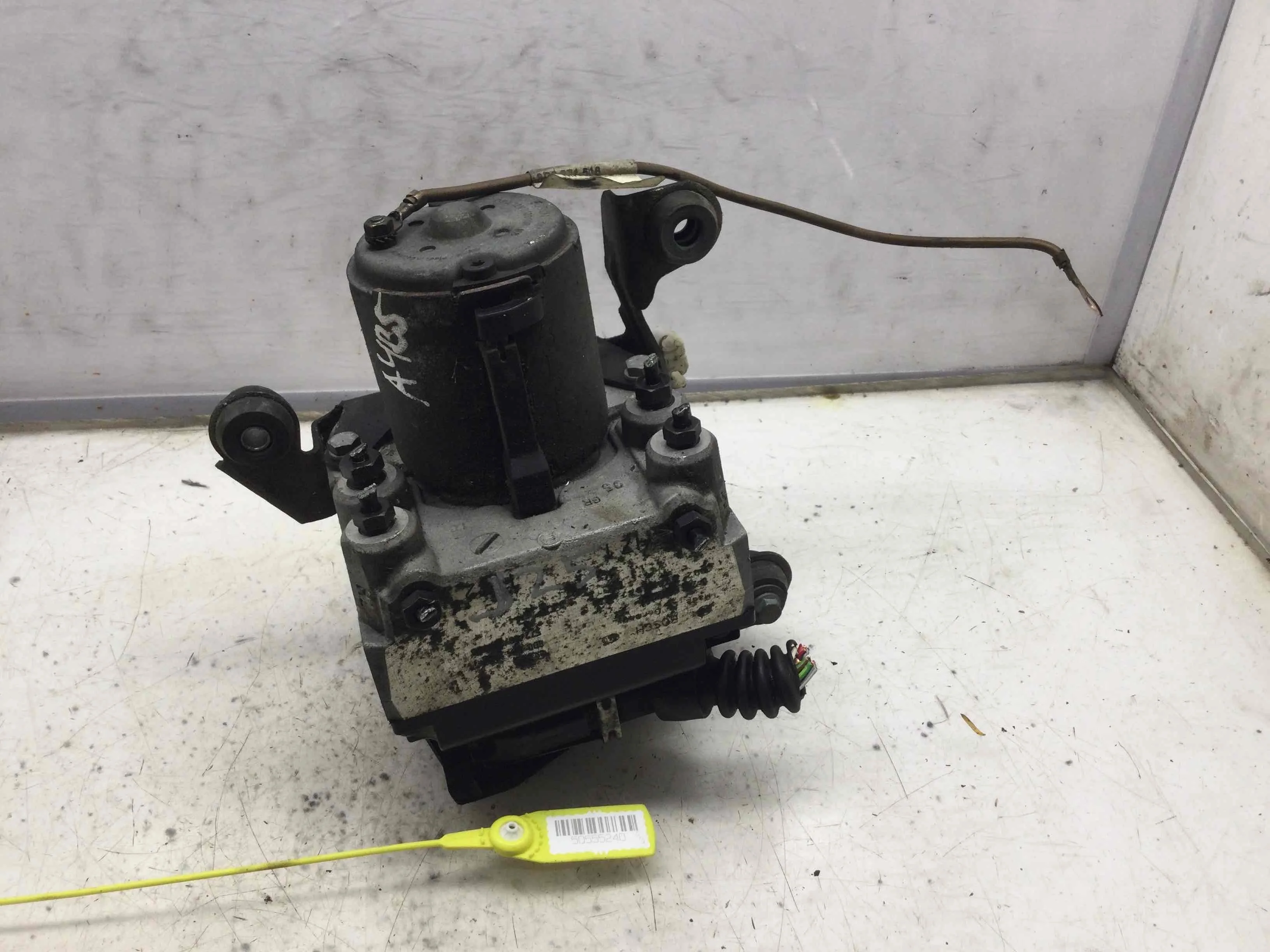 Блок ABS Audi A4 B5 (1994-1999) дизель 1.9 TDI Механика Универсал